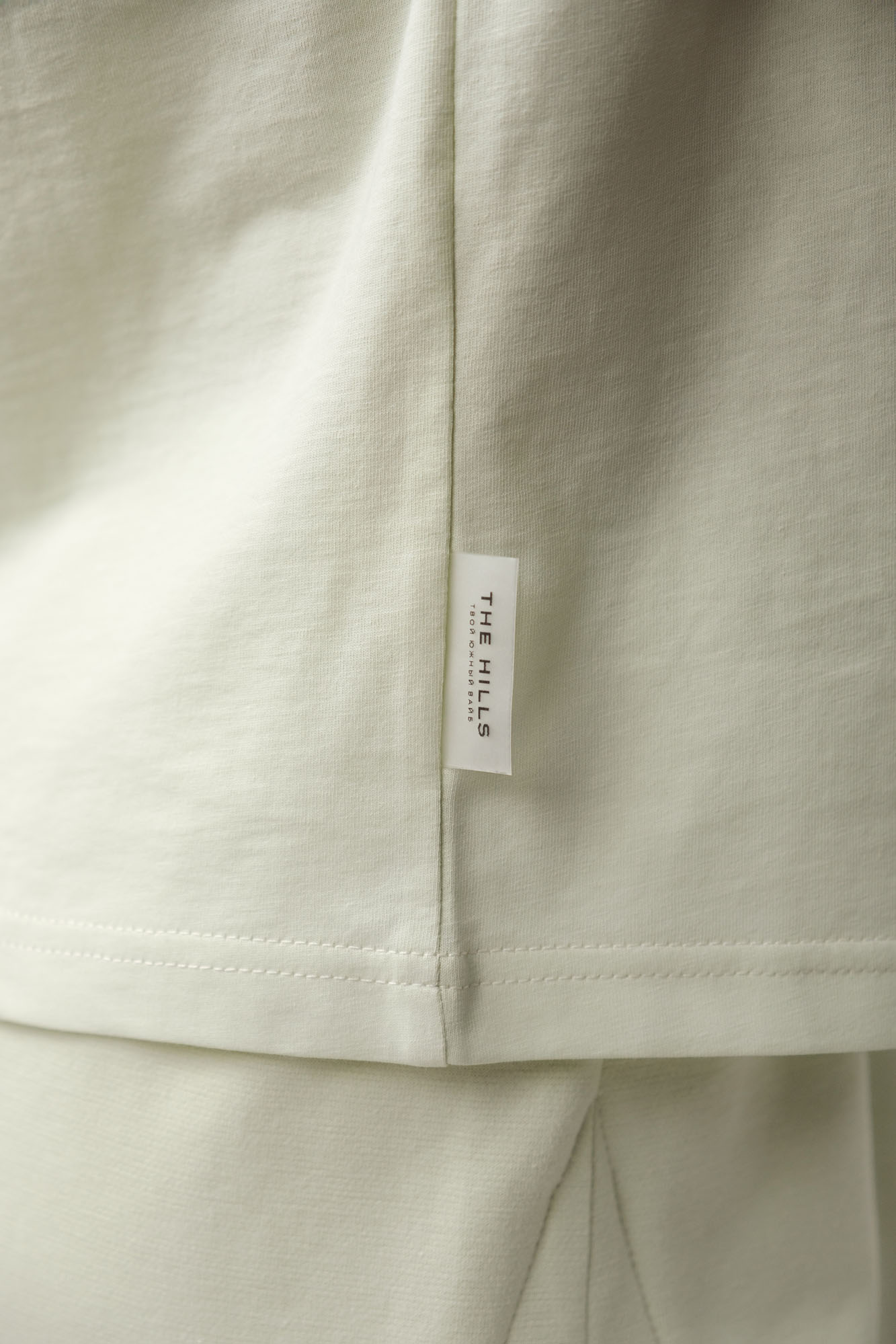 W-251-THT-22-0168 футболка the hills 