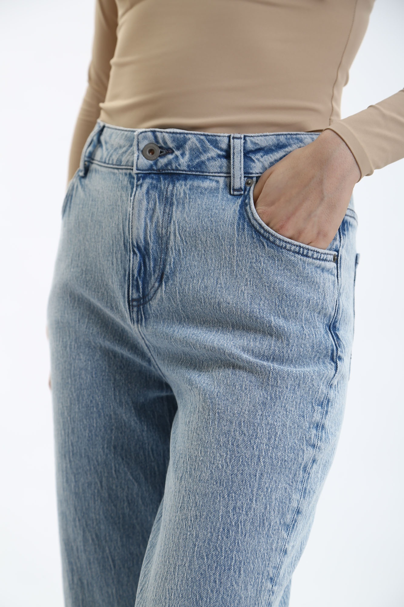 1014804-5000-211 джинсы charlotte tapered  mustang 