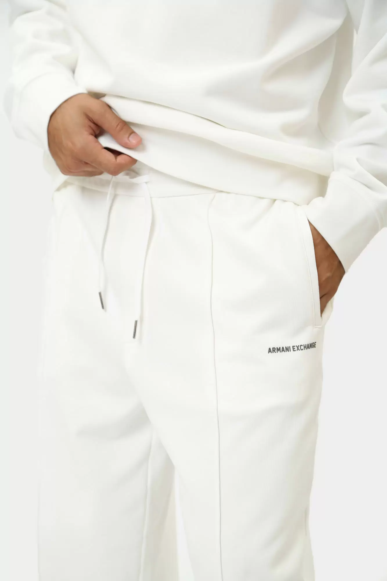 6DZPLJ_ZJ4XZ Брюки спортивные Armani Exchange Белый