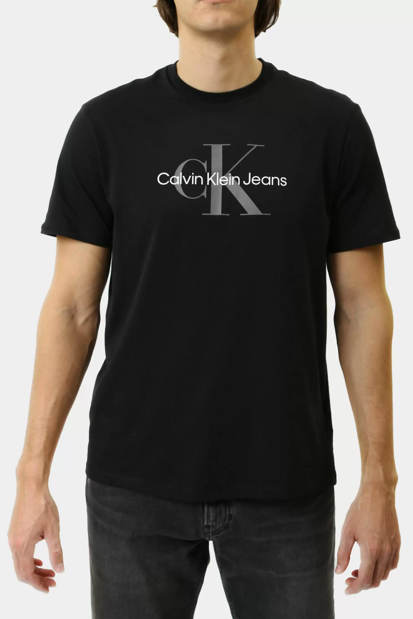 00040EM286 Футболка Calvin Klein Jeans Черный