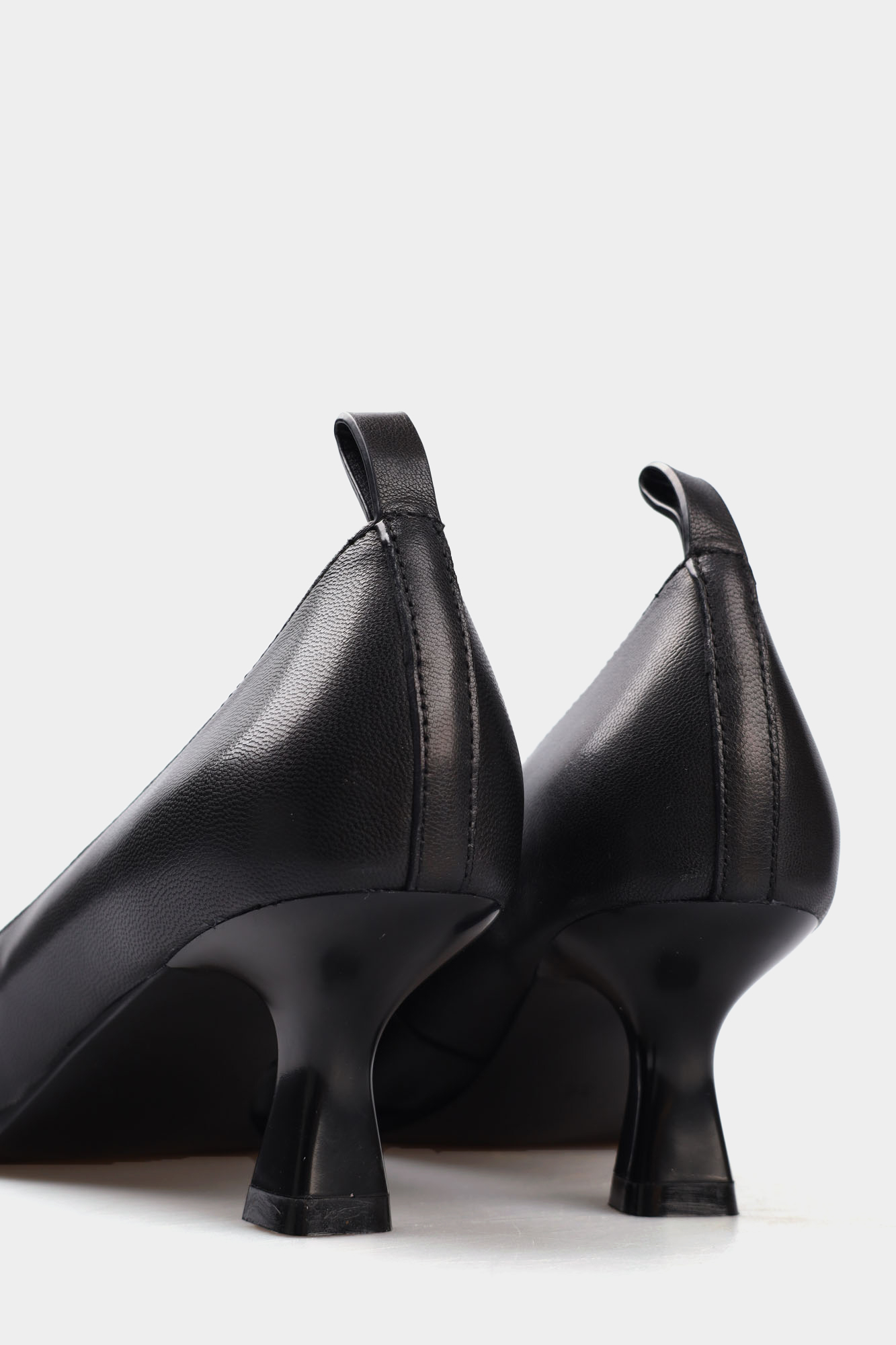 MC19776 Лодочки Marc Cony Черный