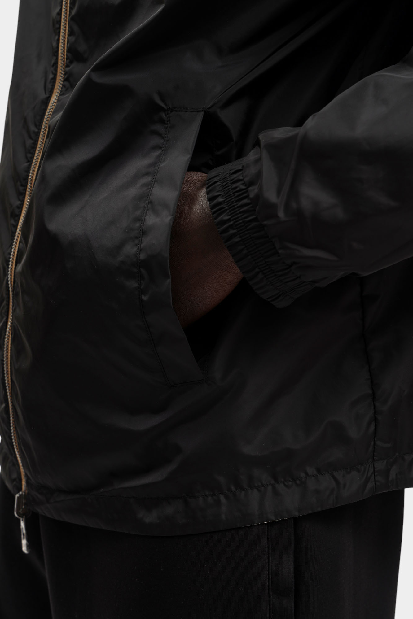 XM001830_AF18579 Ветровка Armani Exchange Бежевый