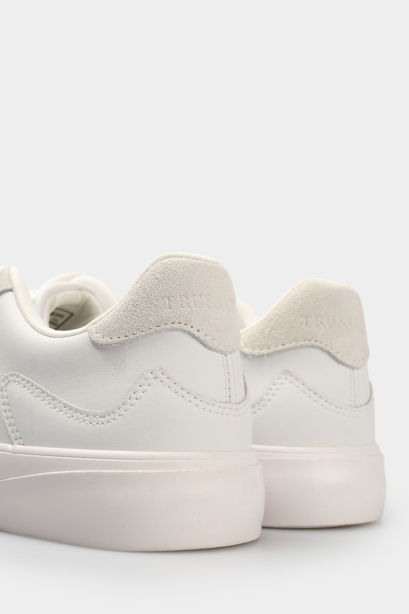 N047S000961N-WNS04L73-22PA Кеды Trussardi Белый