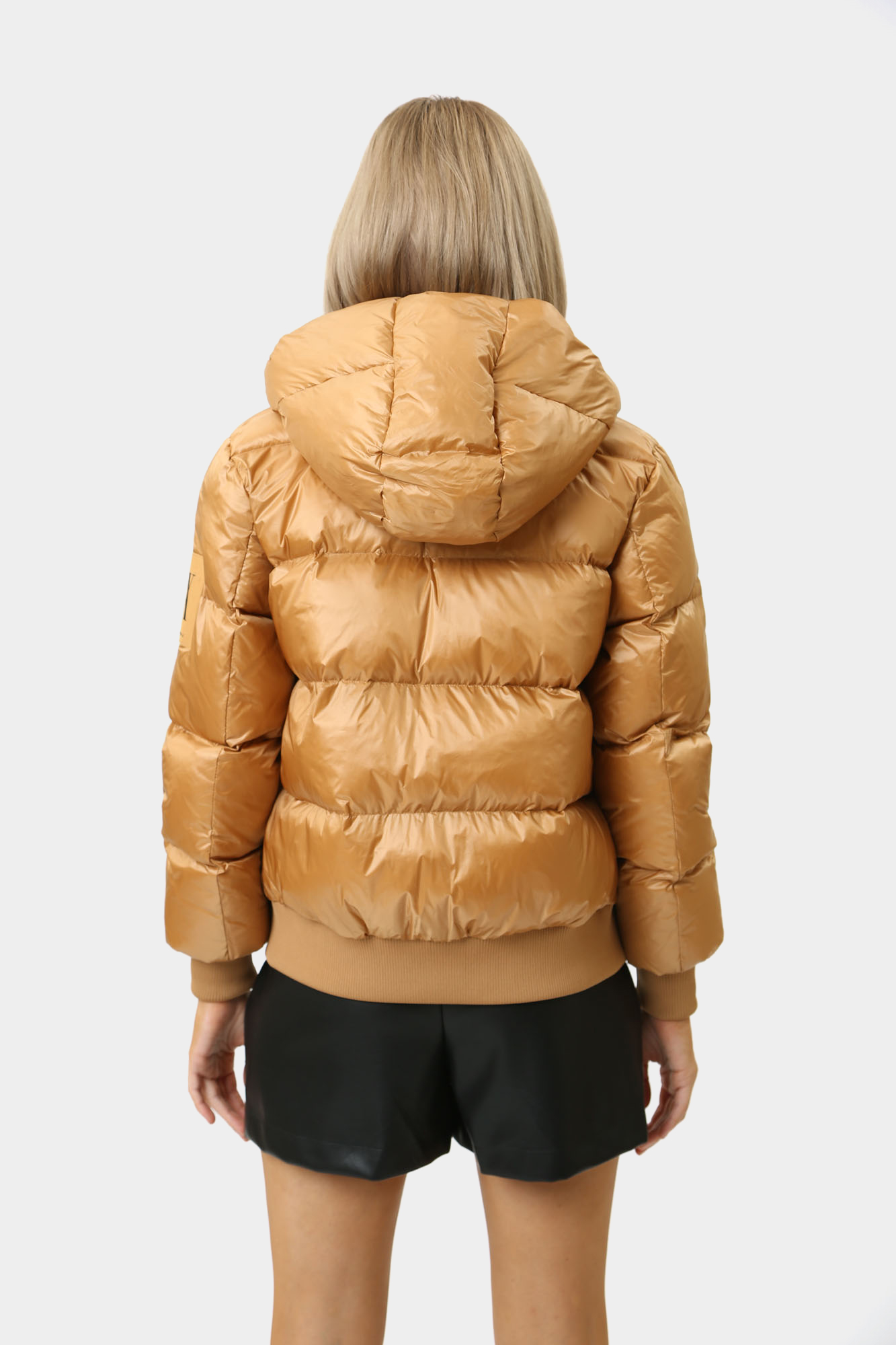 XW000228_AF10860 куртка пуховая armani exchange 