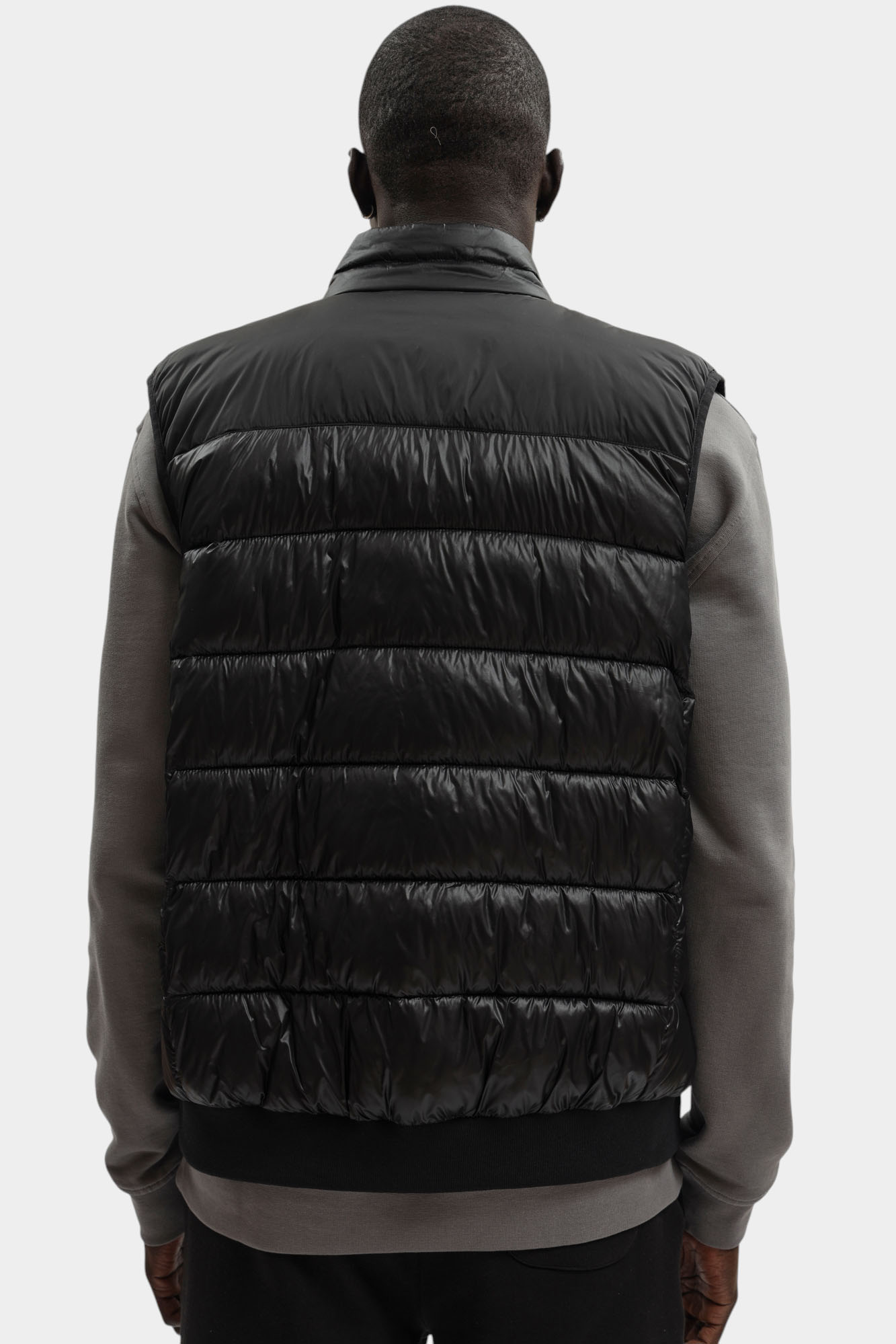 561590_505091 Жилет Karl Lagerfeld Черный