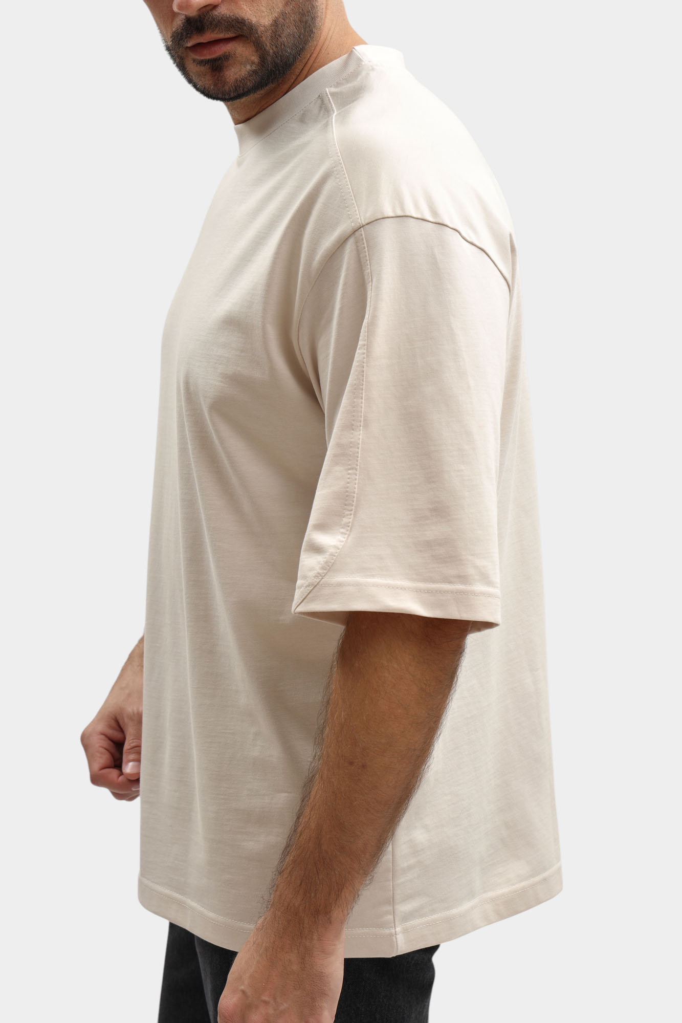 M-261-P-22-1405 Футболка The Hills Бежевый