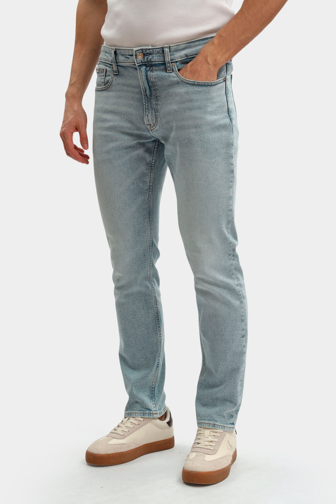 LV04RE778G Джинсы Calvin Klein Jeans Синий