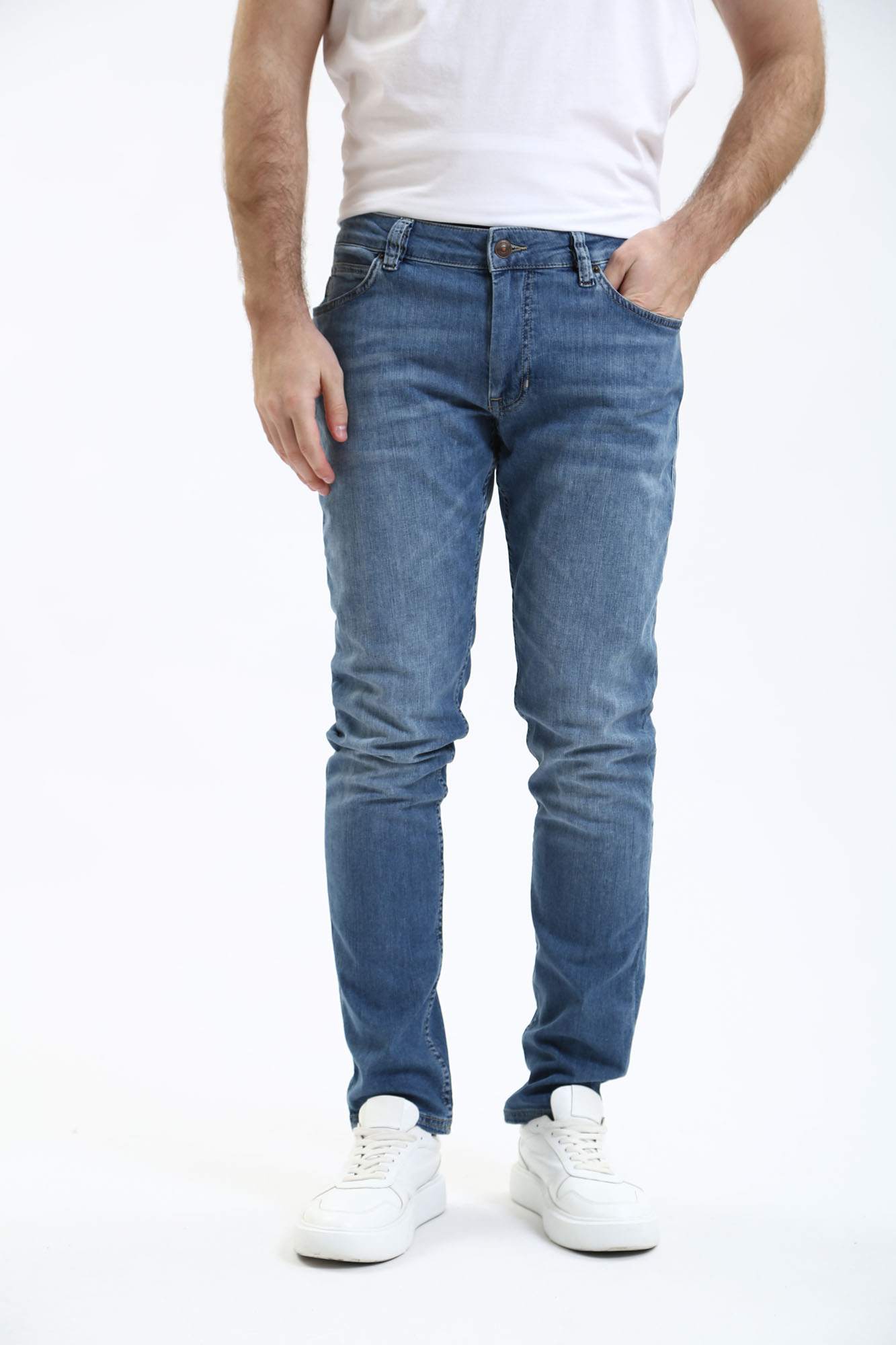 30041817_10017842 Джинсы 11 Robin_2-Z 10017842 Strellson Синий