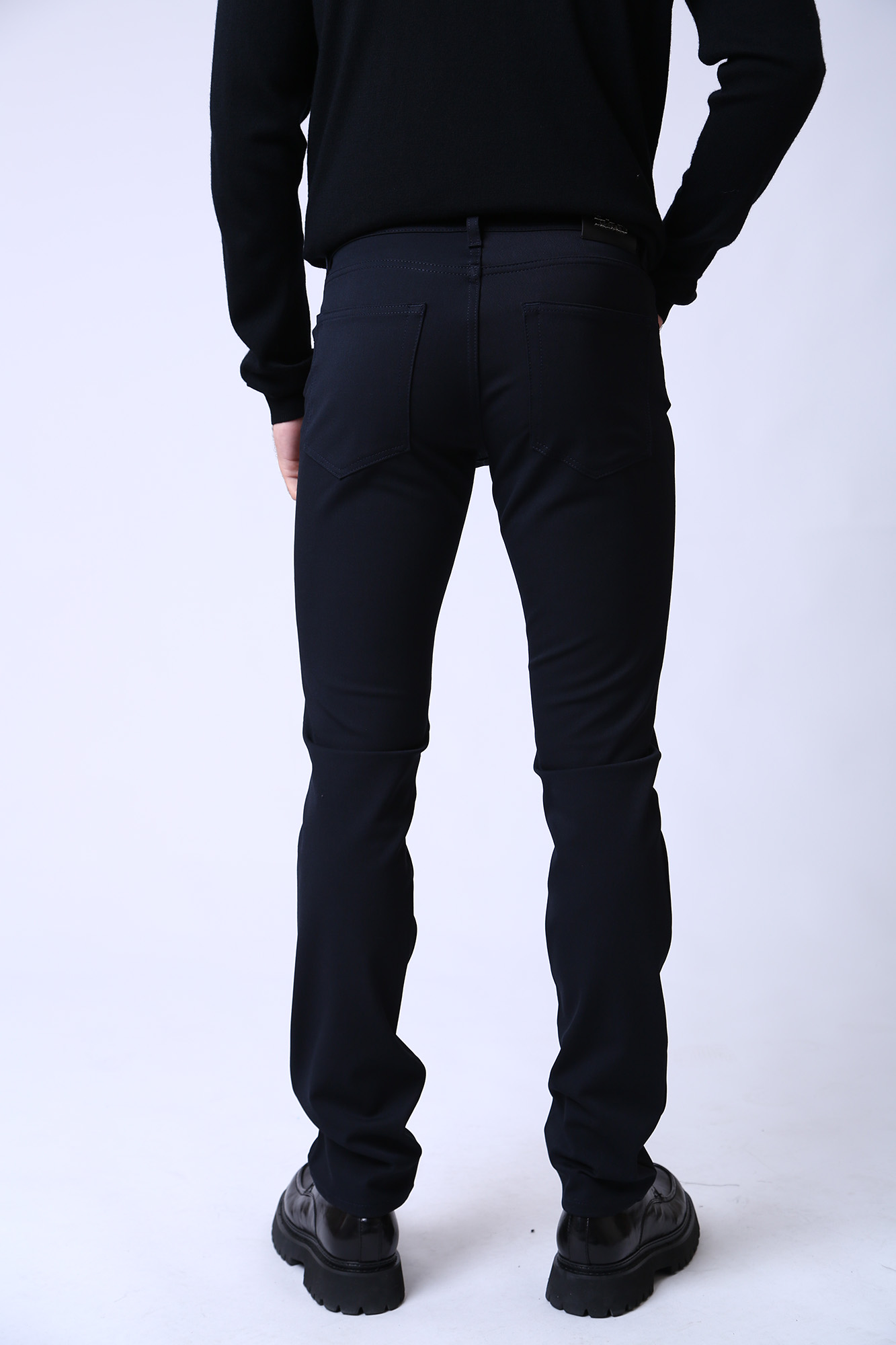 524815_265840 Джинсы Karl Lagerfeld Синий