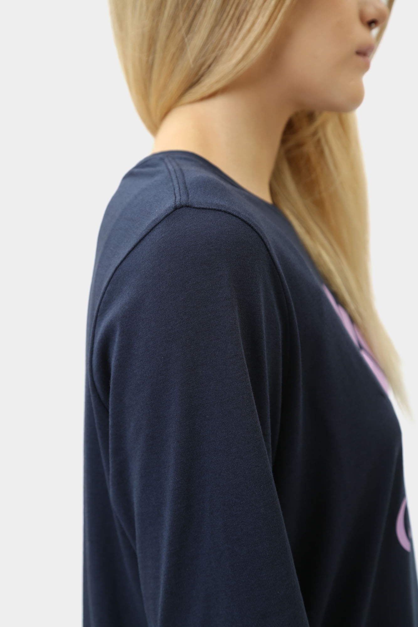 1960011 лонгслив columbia 