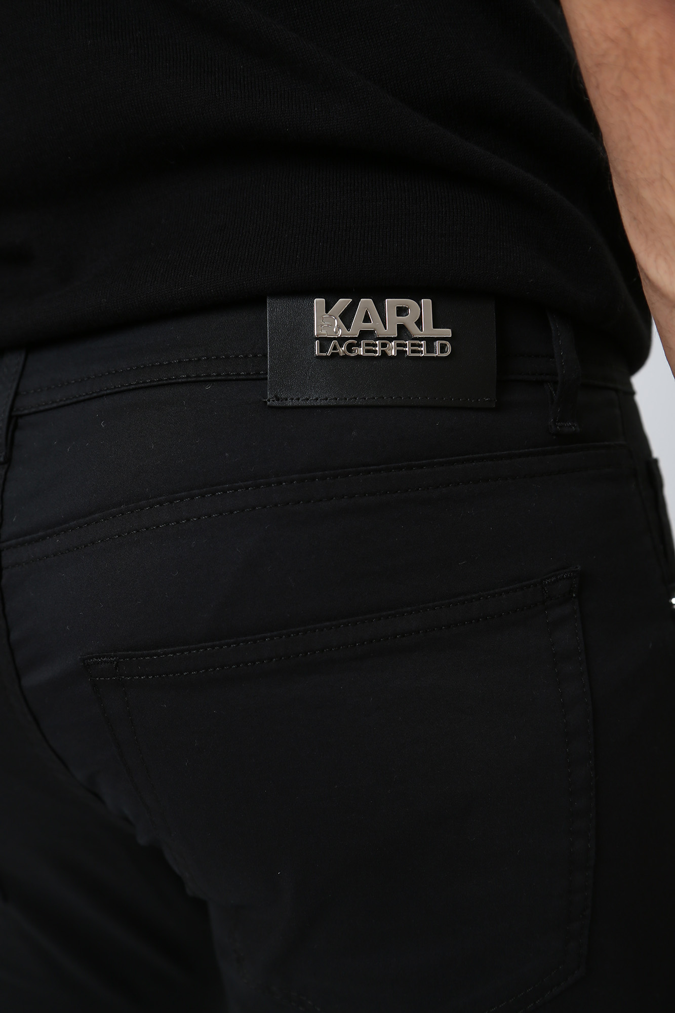 532801_265840 Джинсы Karl Lagerfeld Черный