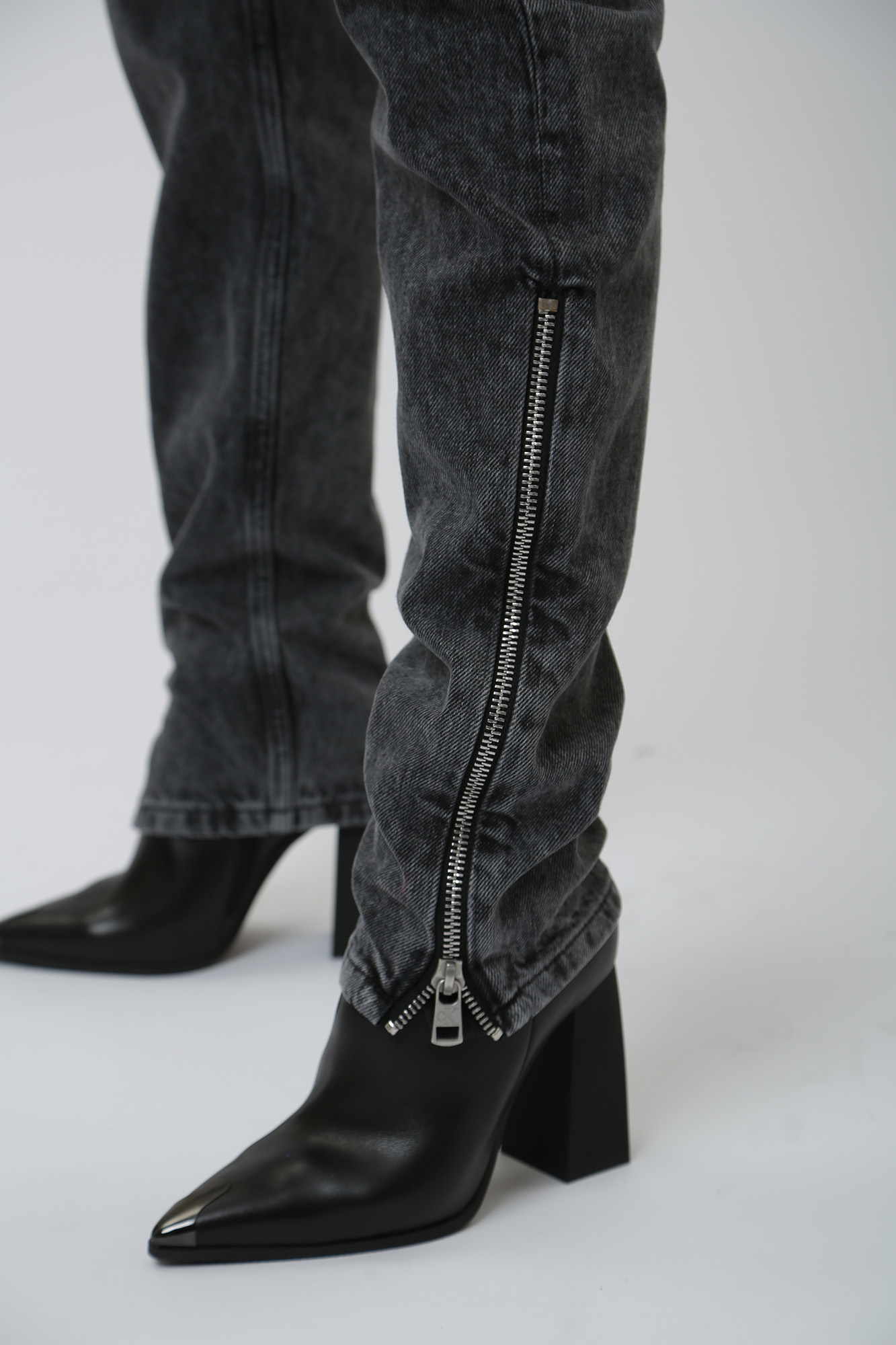 J20J222210 брюки джинсовые calvin klein jeans 