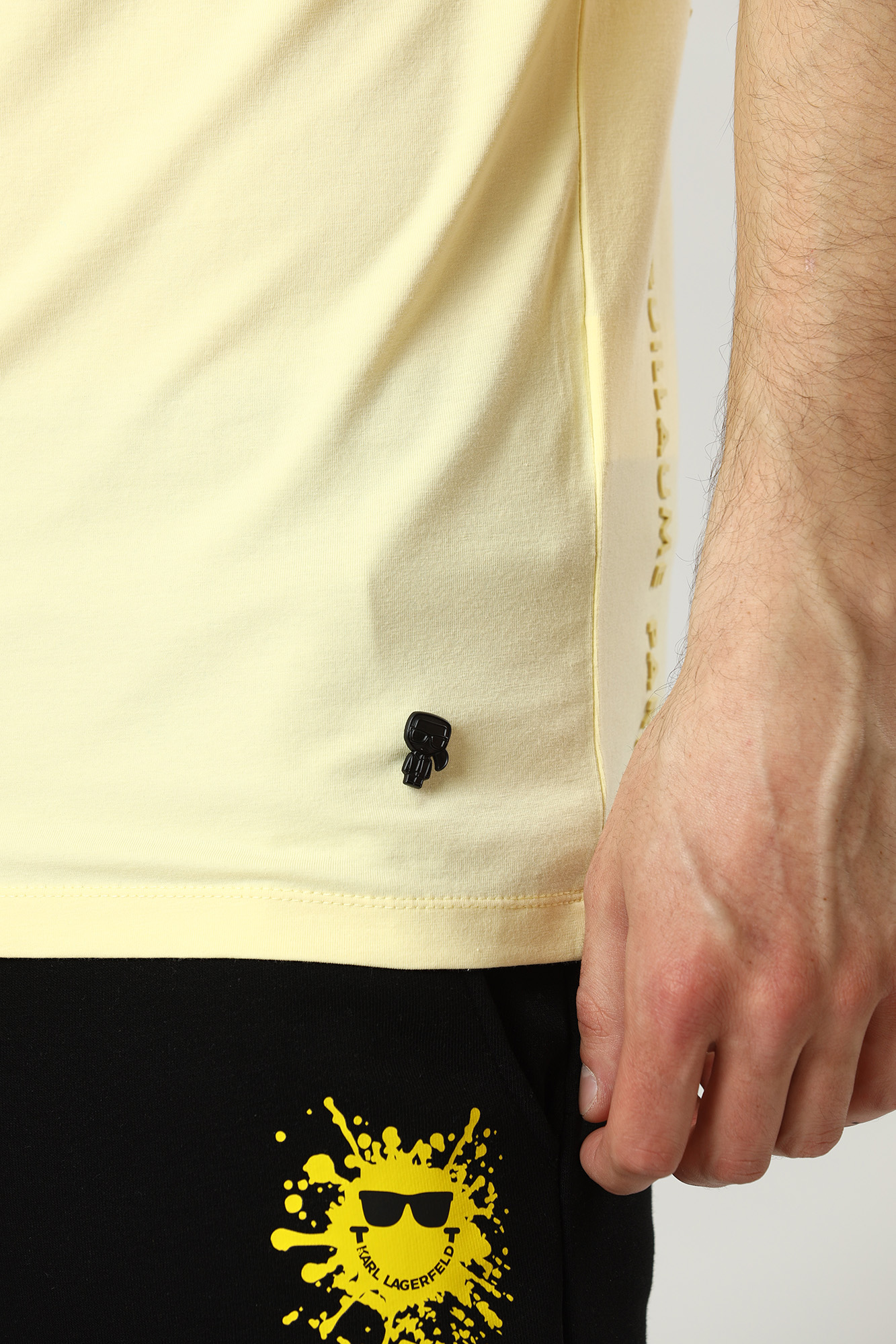 521221_755063 Футболка Karl Lagerfeld Желтый