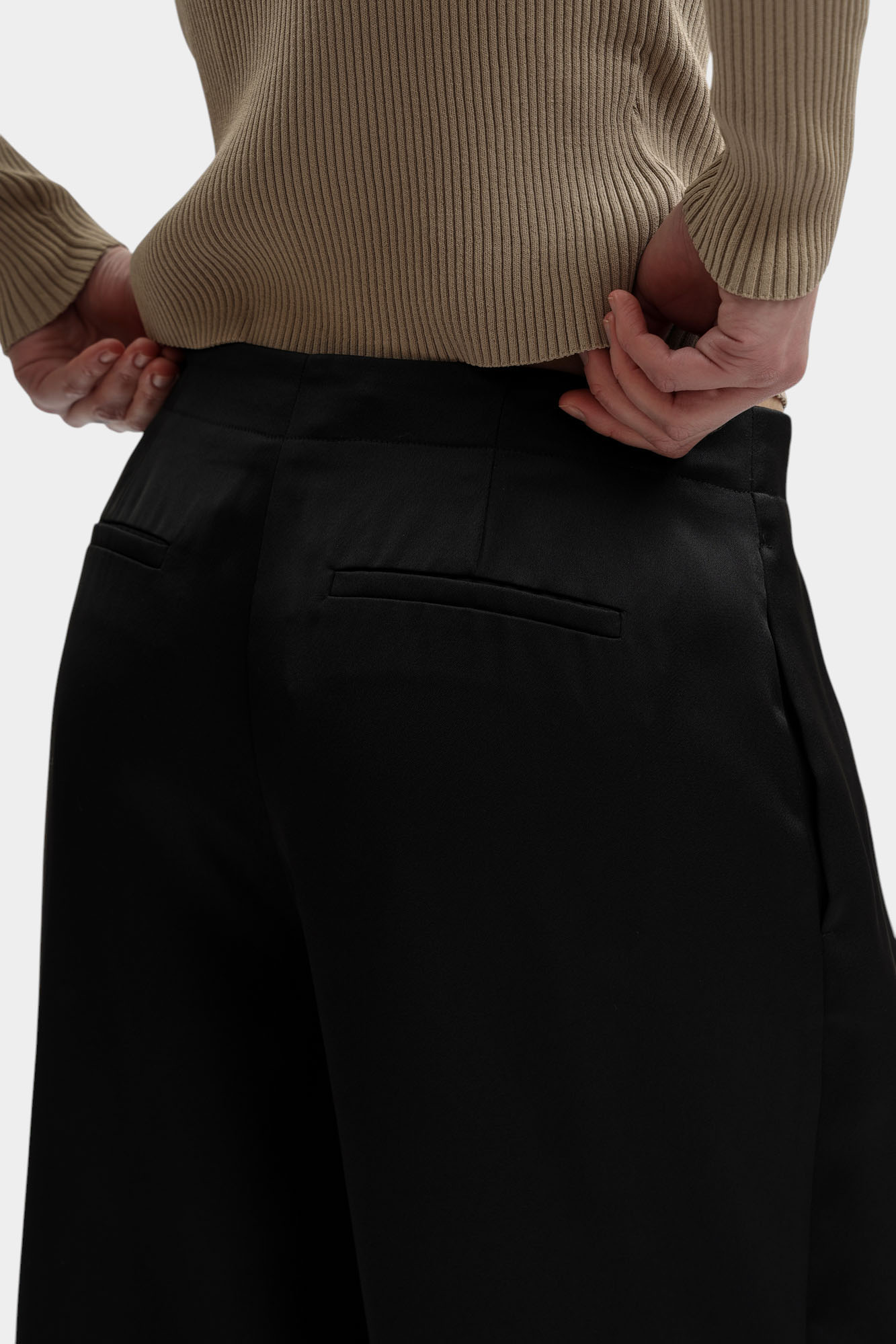 XW001955_AF21553 брюки armani exchange 