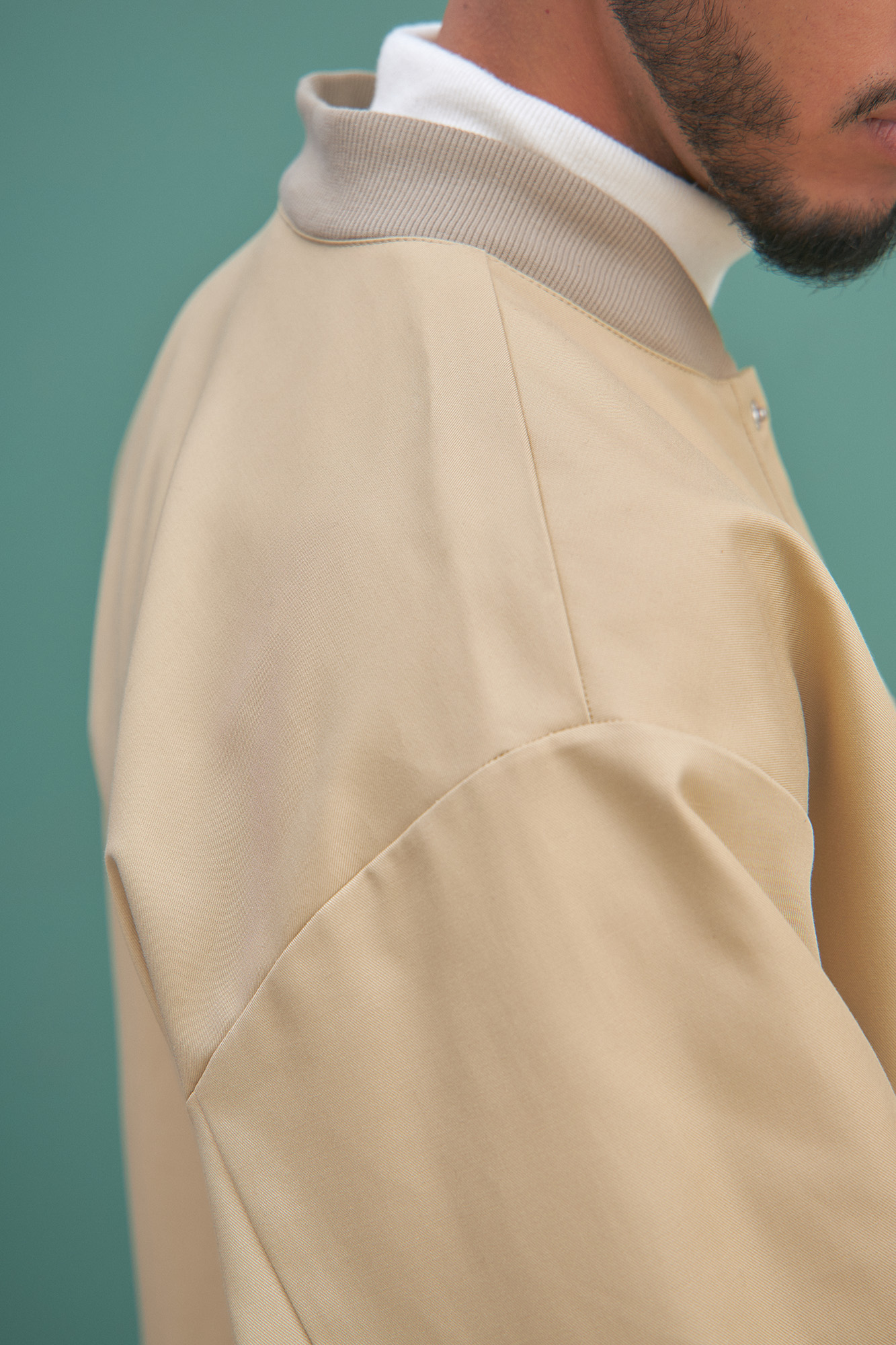 M-232-TH-56-0108 Бомбер The Hills Бежевый