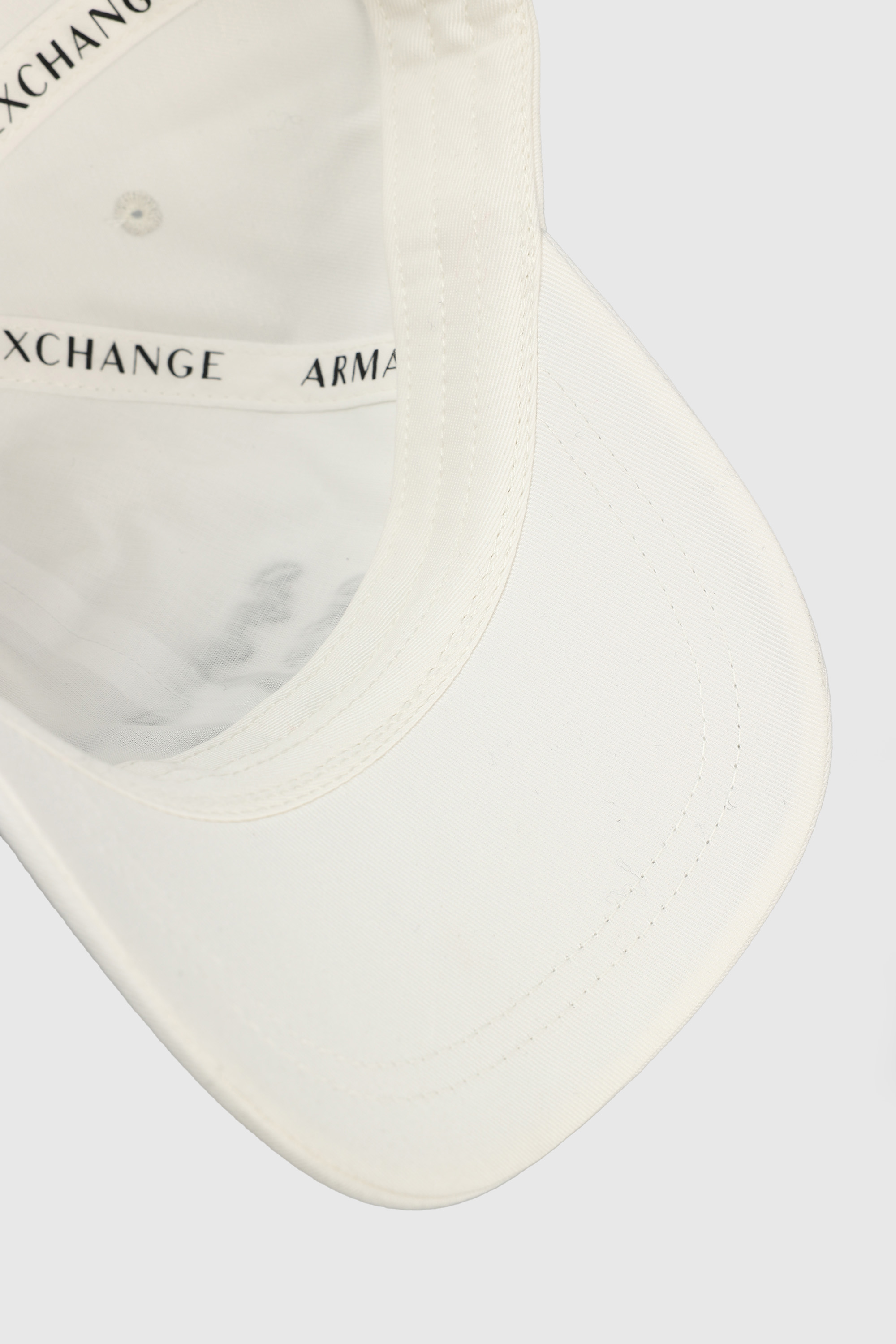 944200_3F100 Кепка Armani Exchange Белый