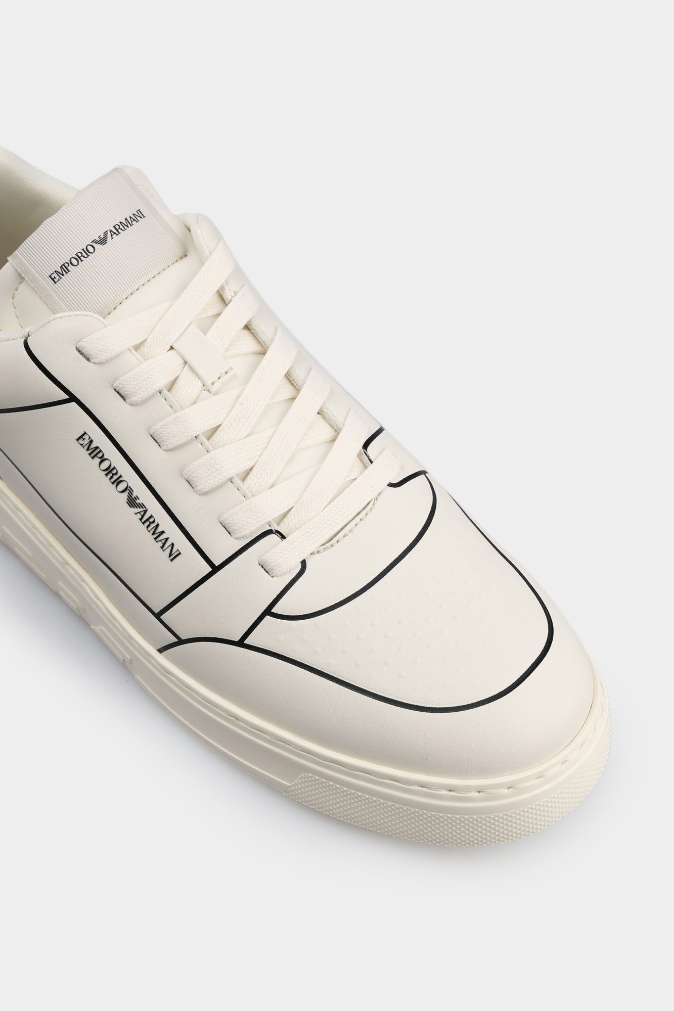 EM002852_ AF1801 Кеды Emporio Armani Белый