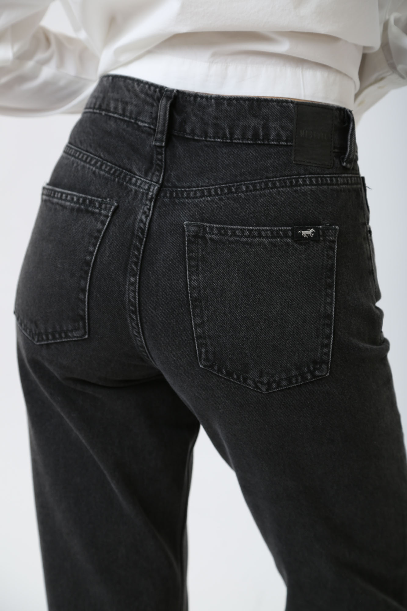 1014811-4000 джинсы brooks straight 7/8  mustang 