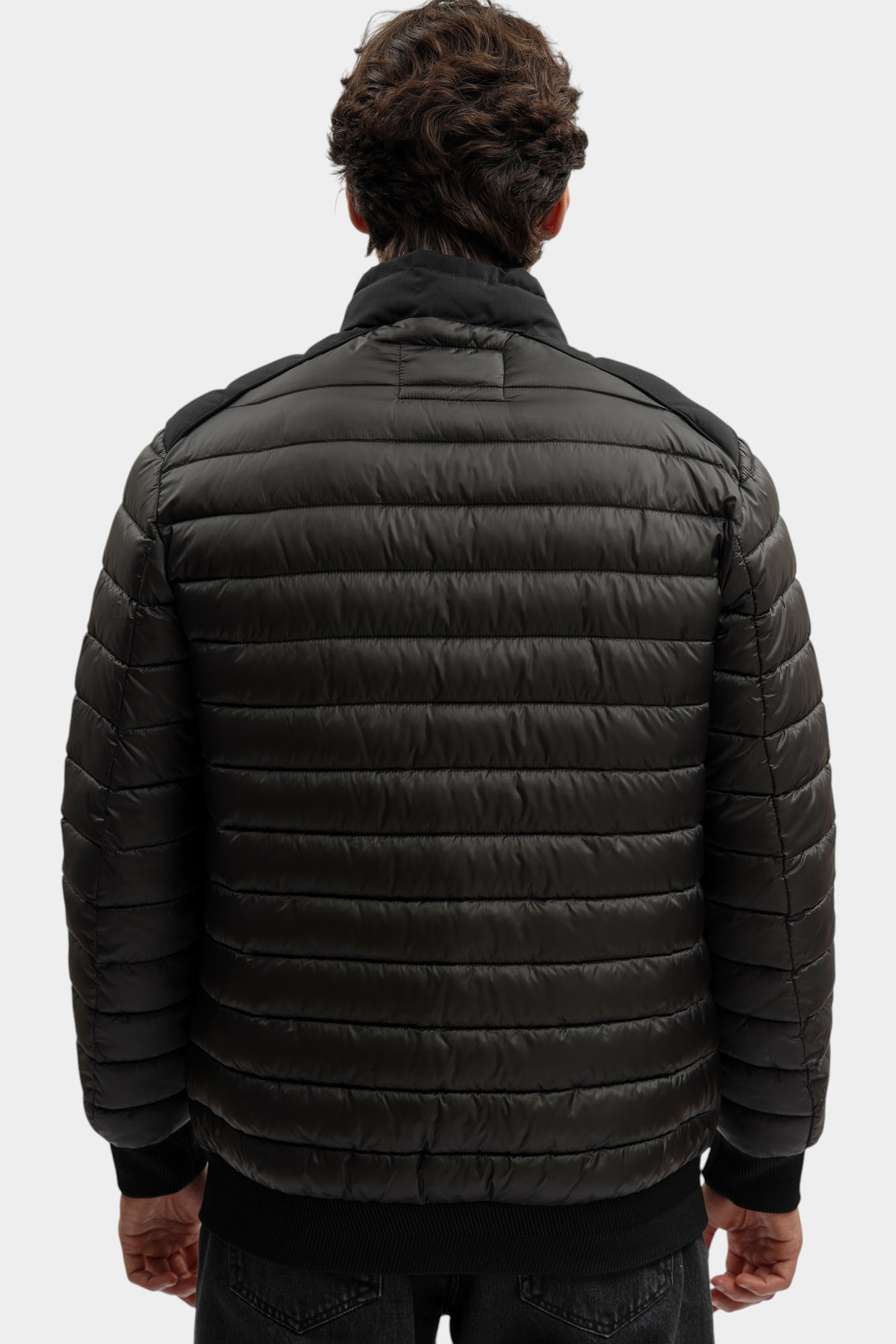 554587_505033 Куртка Karl Lagerfeld Черный