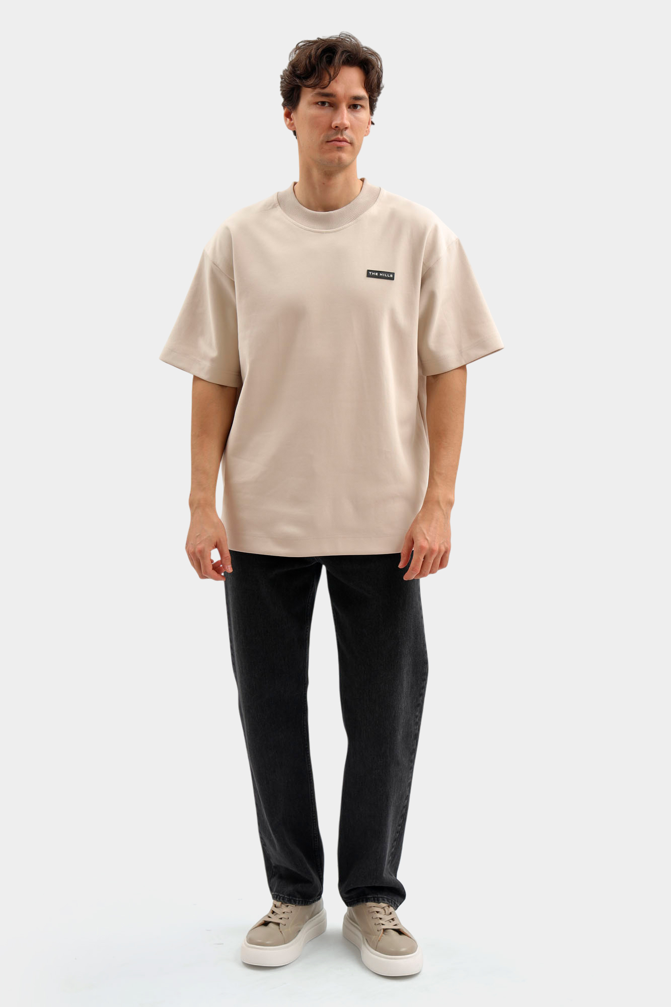 M-261-P-22-1605 Футболка The Hills Бежевый