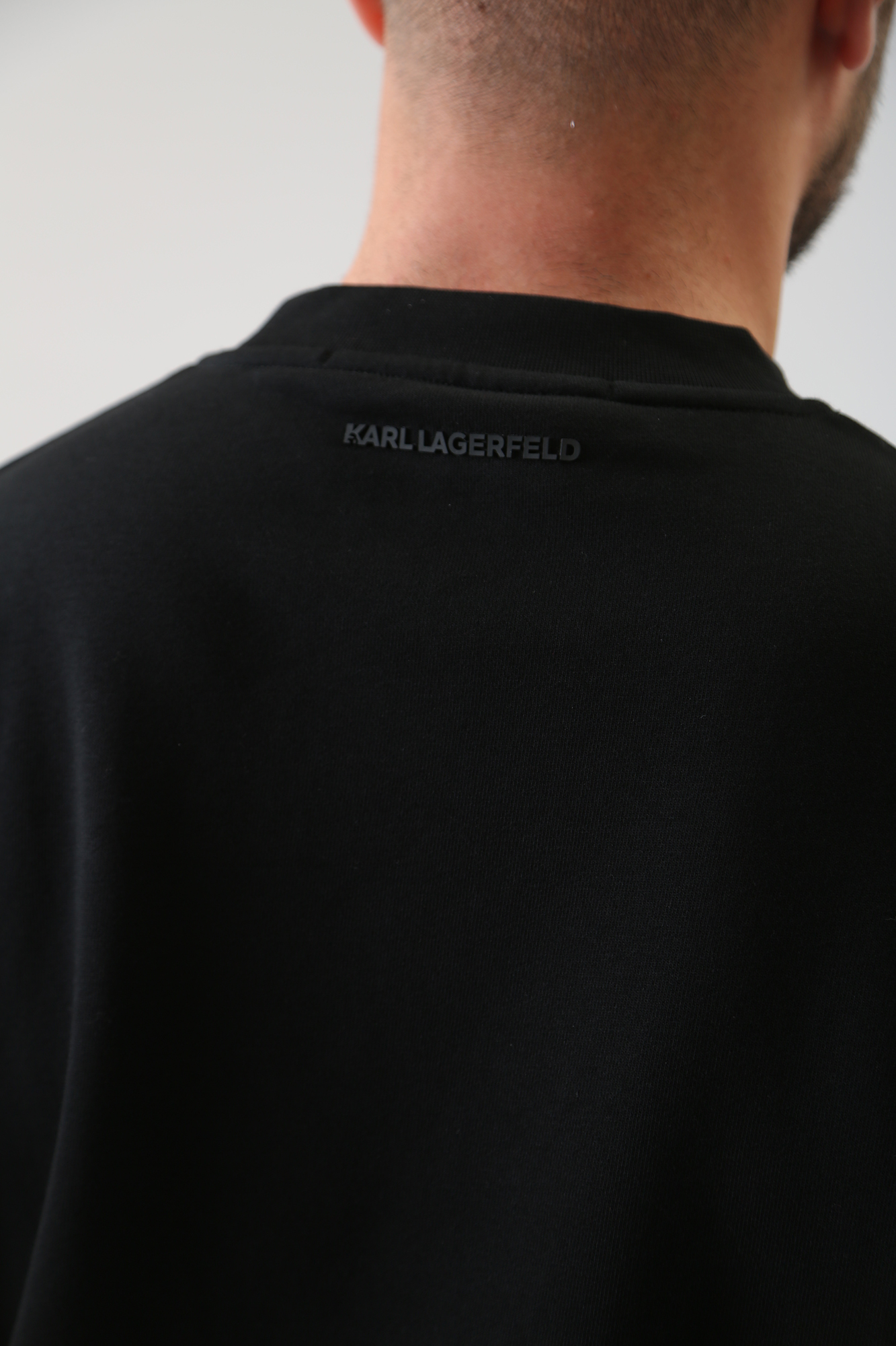 534910_705049 Свитшот Karl Lagerfeld Черный