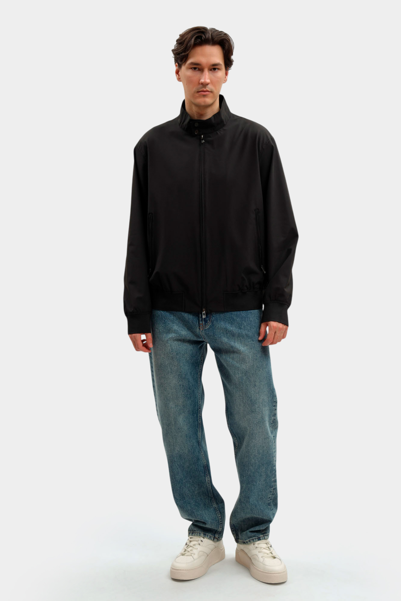 XM002139_AF22536 Ветровка Armani Exchange Черный