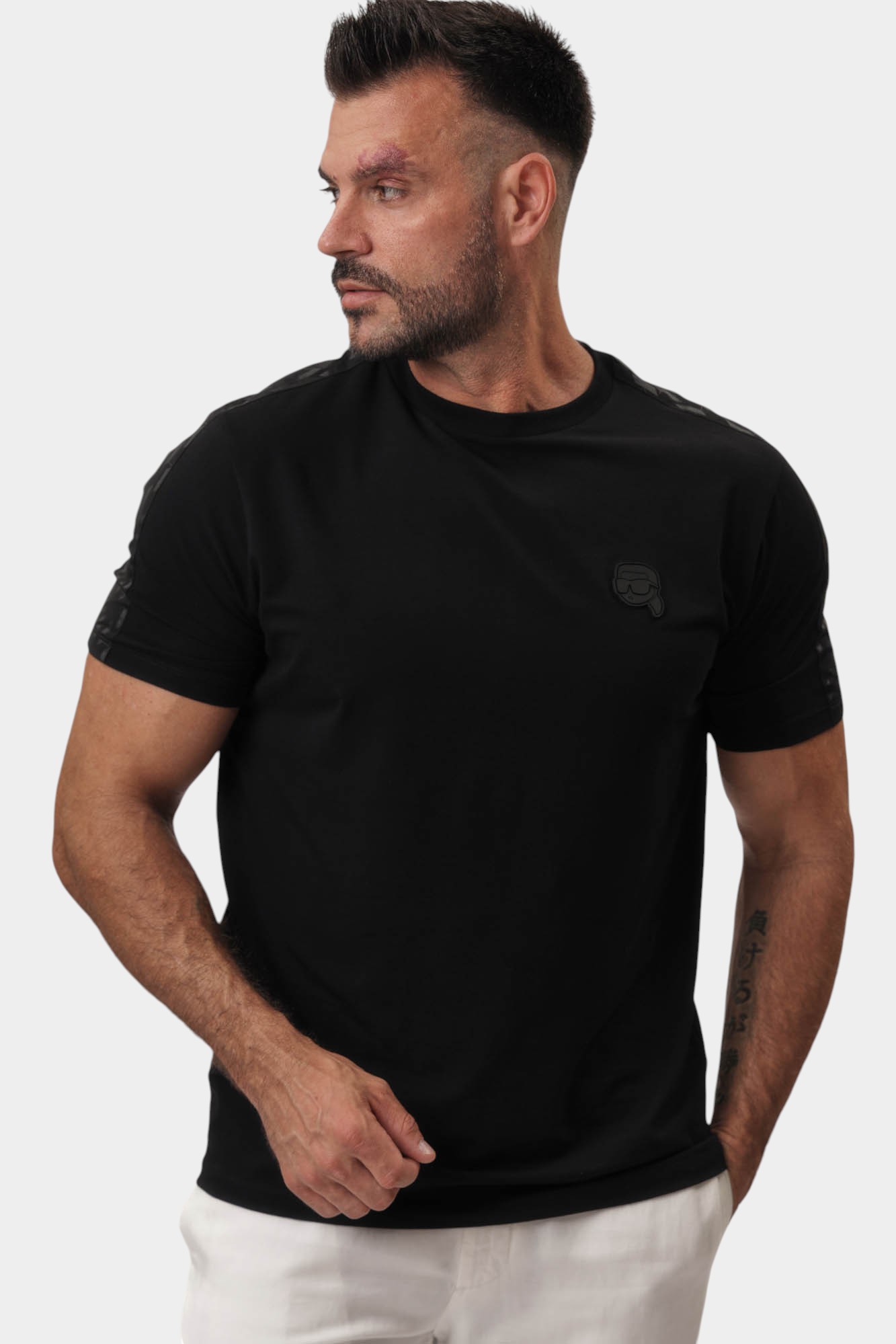 552221_755053 Футболка Karl Lagerfeld Черный