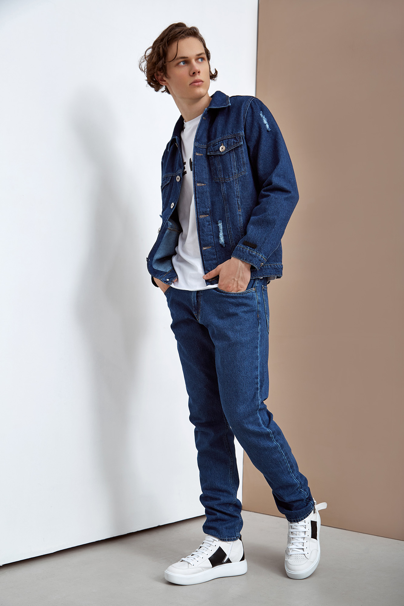 M-222-UR-56-3474-410 Куртка джинсовая The Hills Синий