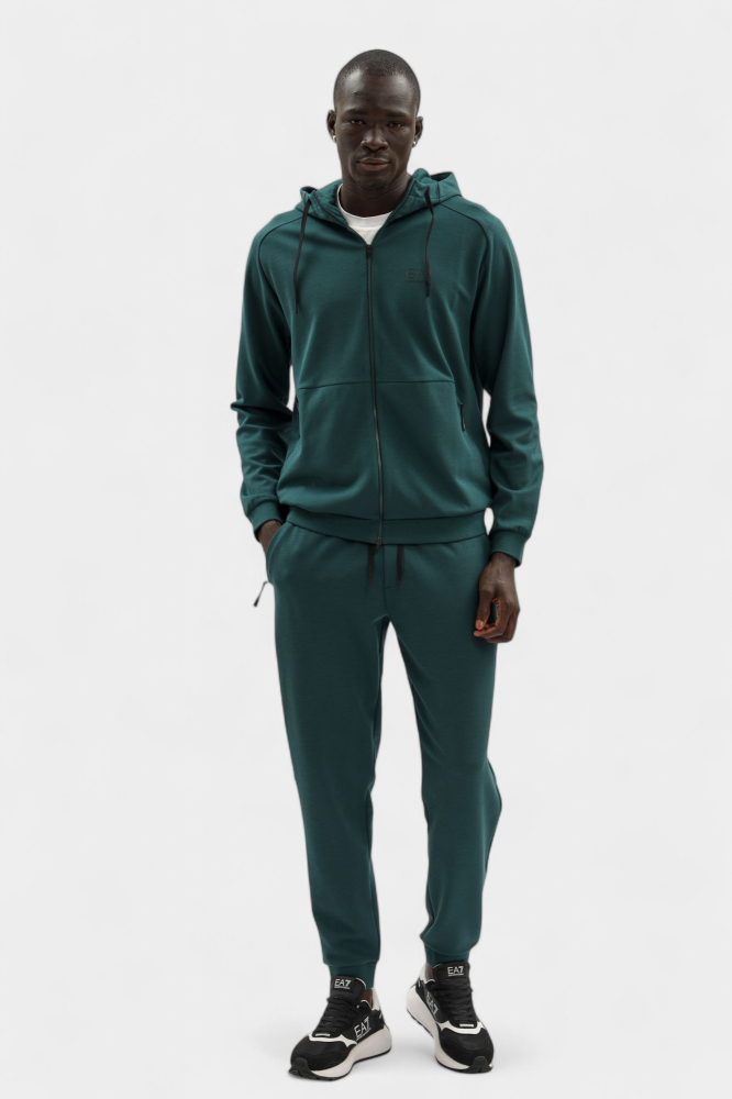 Костюм спортивный EA7