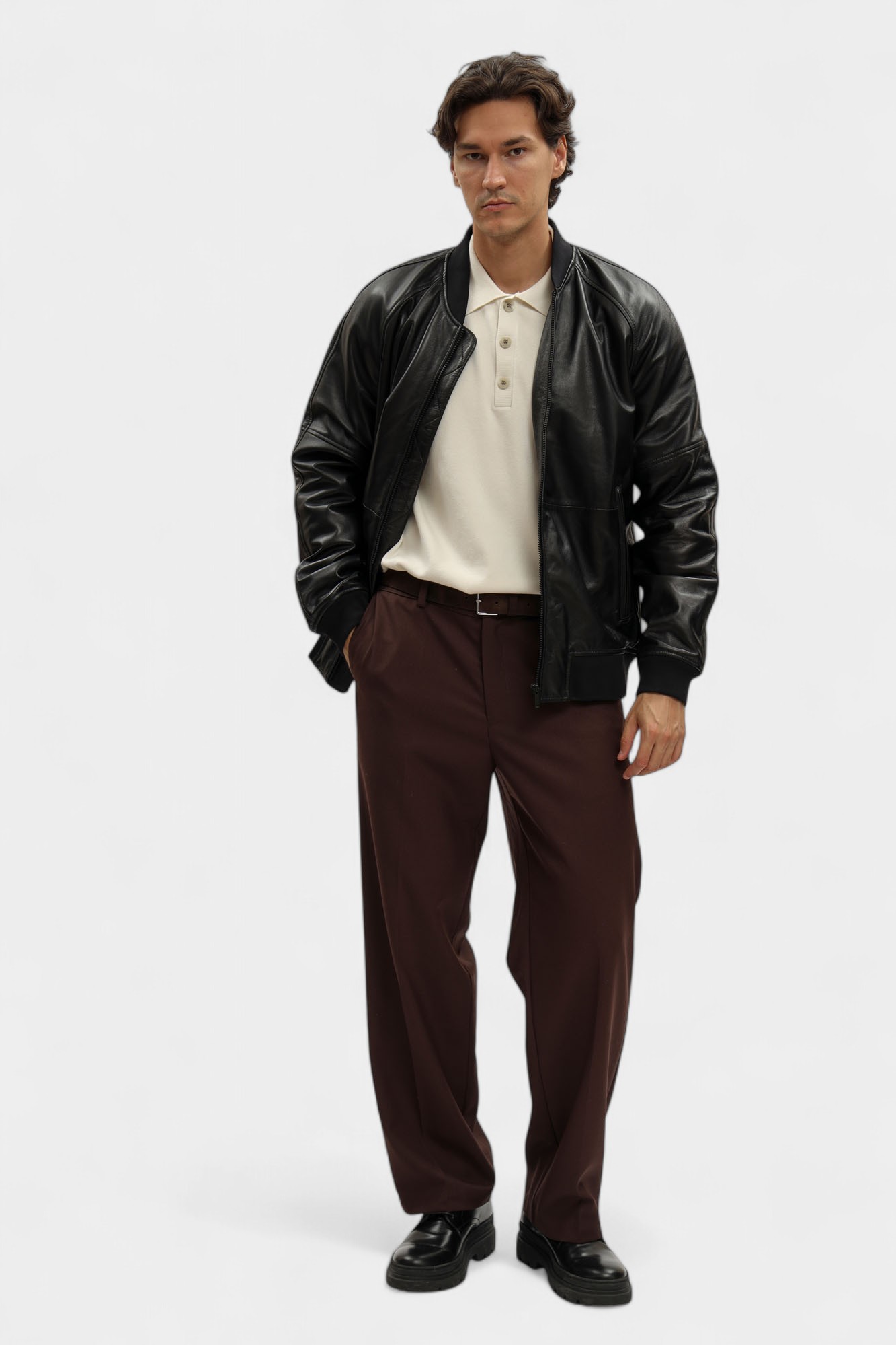 80000780_110157 Куртка кожаная Strellson Черный