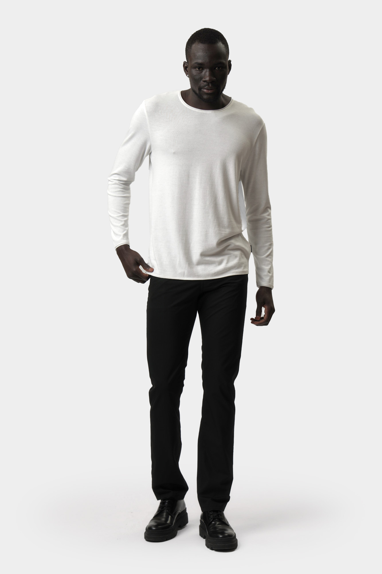 551813_265840 Джинсы Karl Lagerfeld Черный