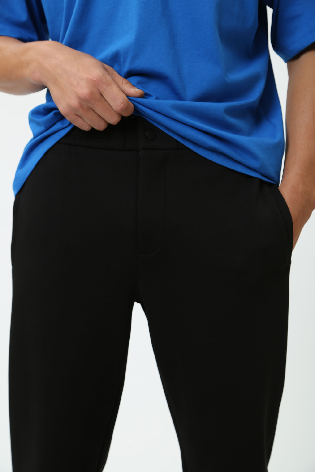 6DZPHE_ZJZGZ Брюки спортивные Armani Exchange Черный