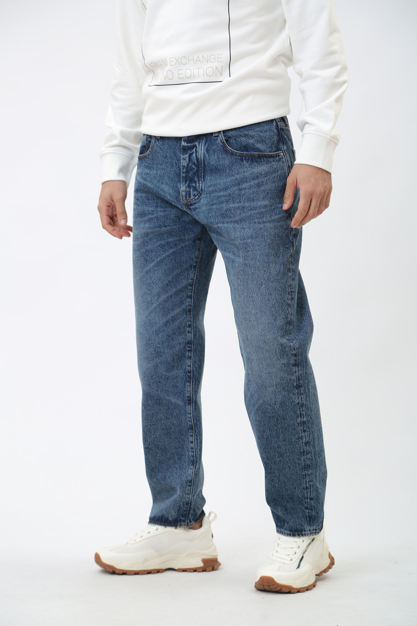 3DZJ82_Z1Y4Z Брюки джинсовые Armani Exchange Голубой