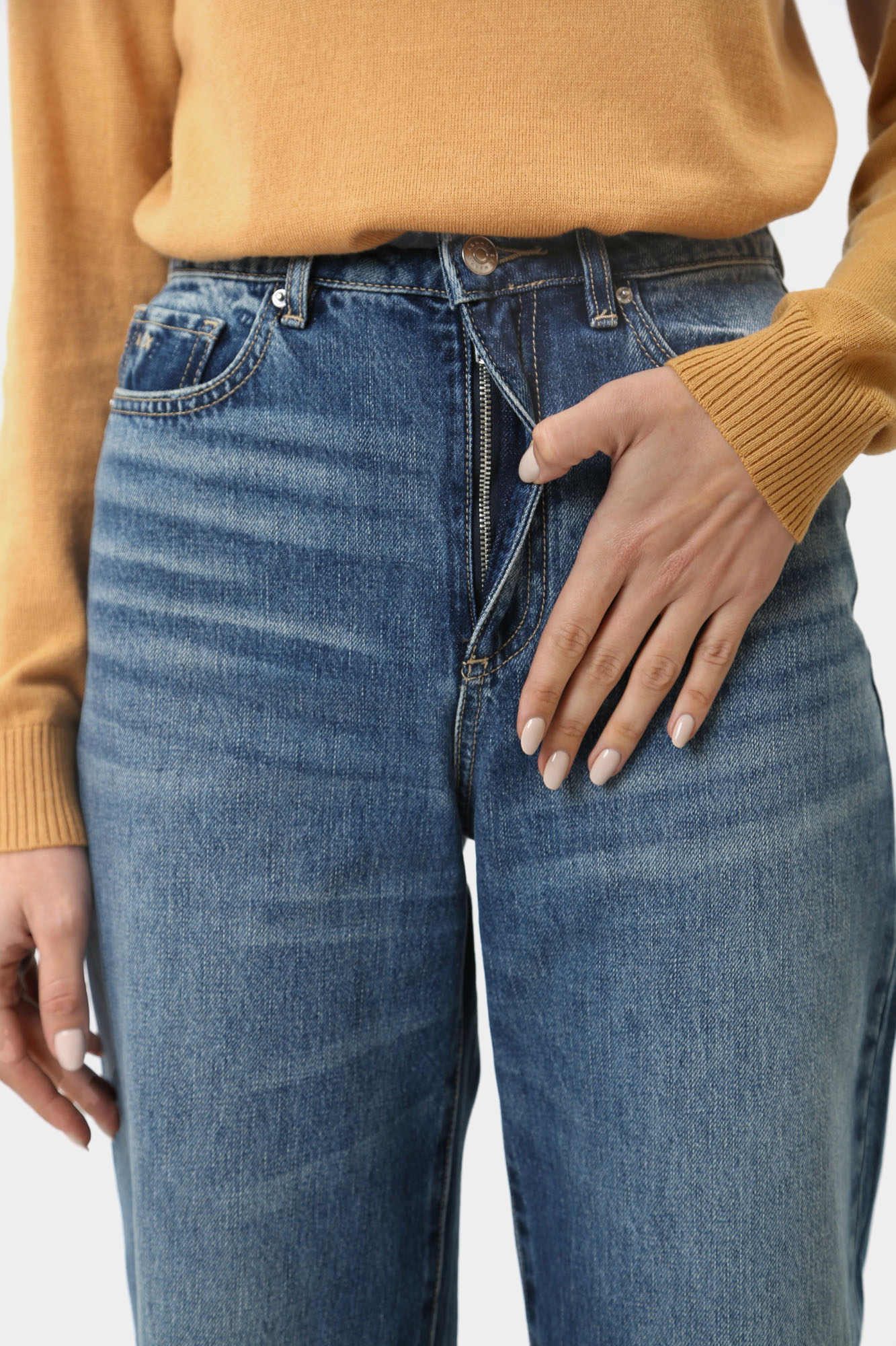 6DYJ38_Y19HZ брюки джинсовые armani exchange 