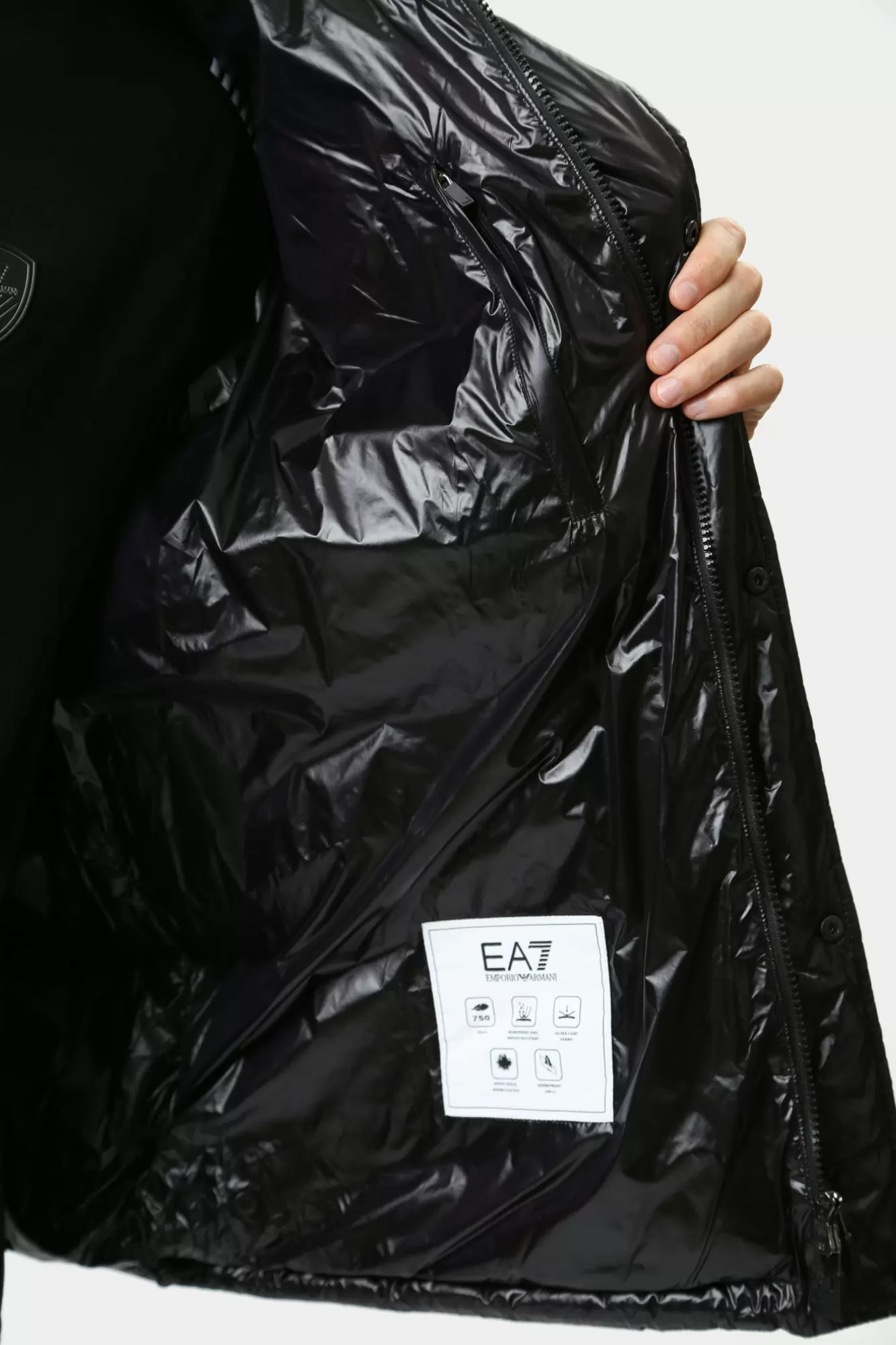 6DPB31_PN2MZ Куртка пуховая EA7 Черный