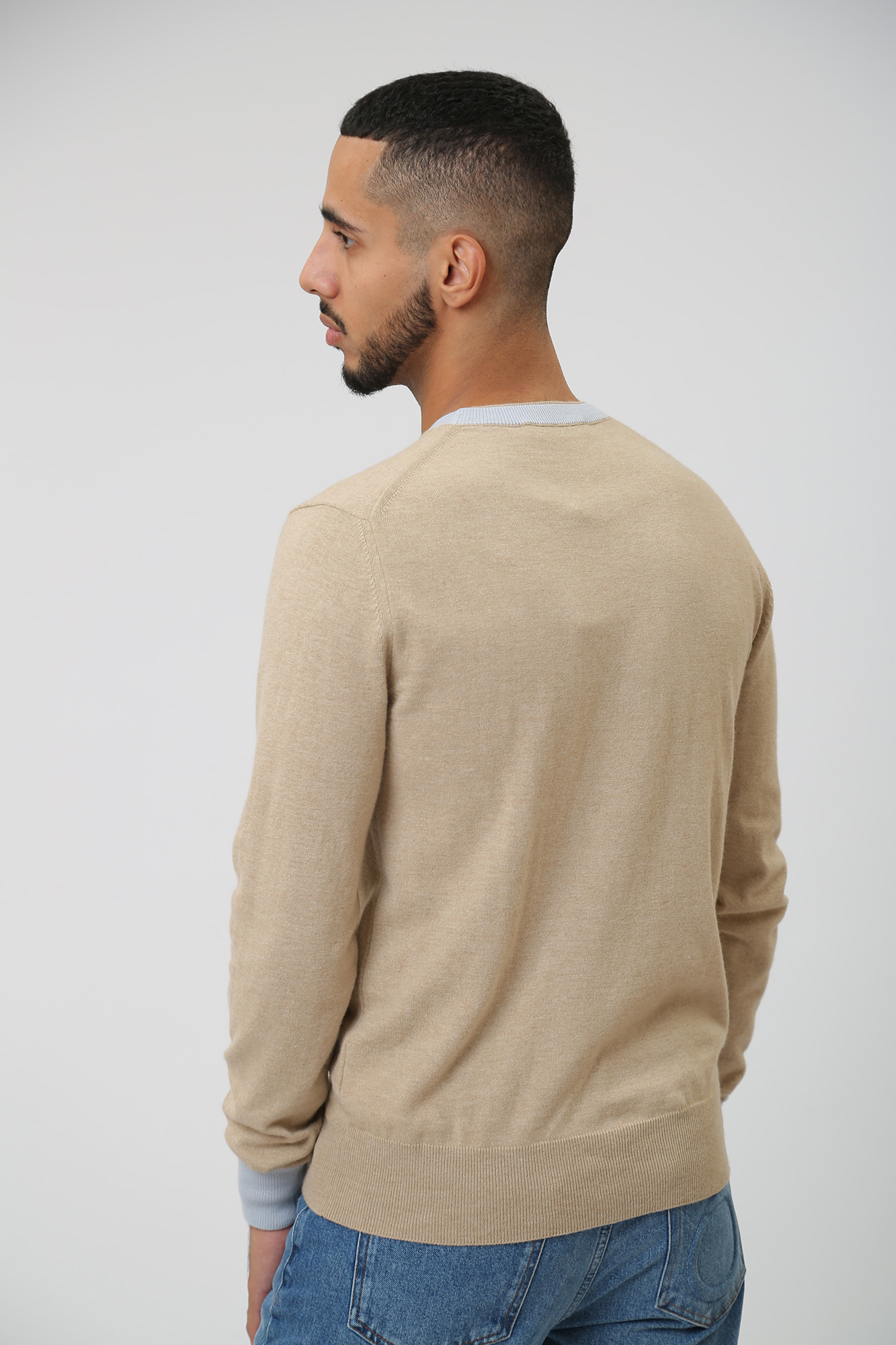 52M00734-0F000701 Джемпер Trussardi Белый