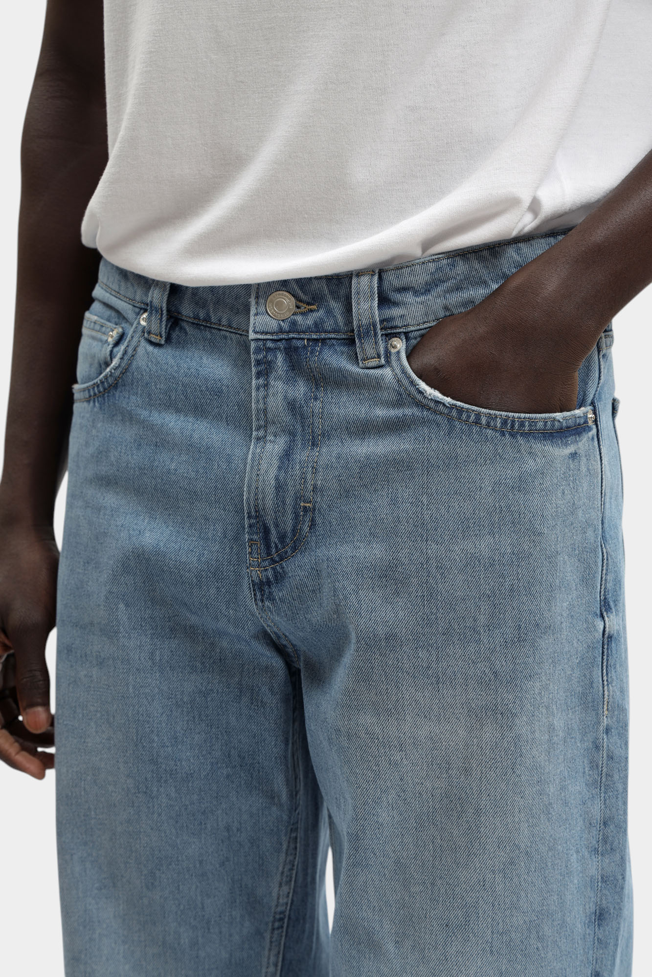 30102746_10100776 Джинсы Strellson Голубой