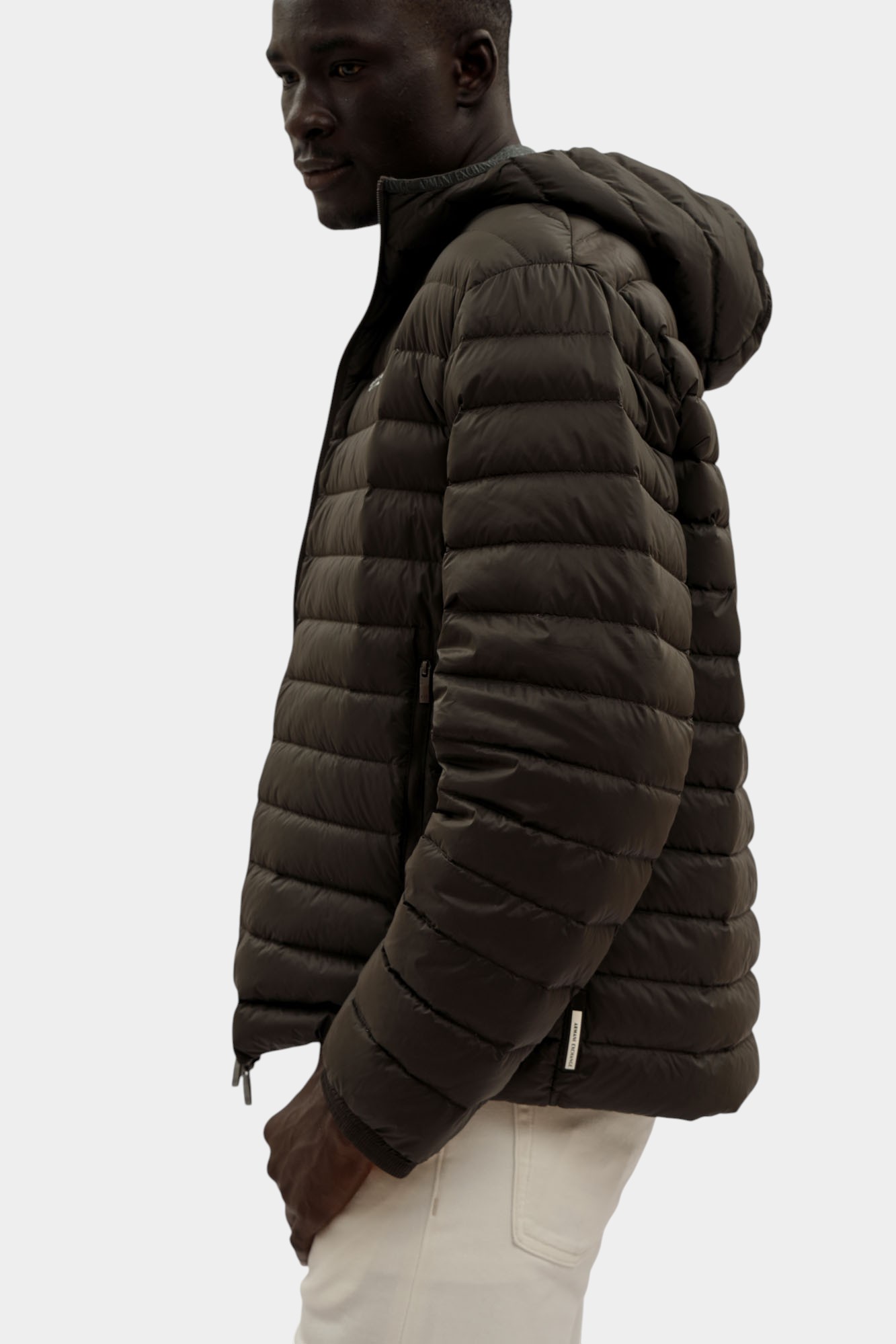 XM001577_AF16927 Куртка Armani Exchange Коричневый