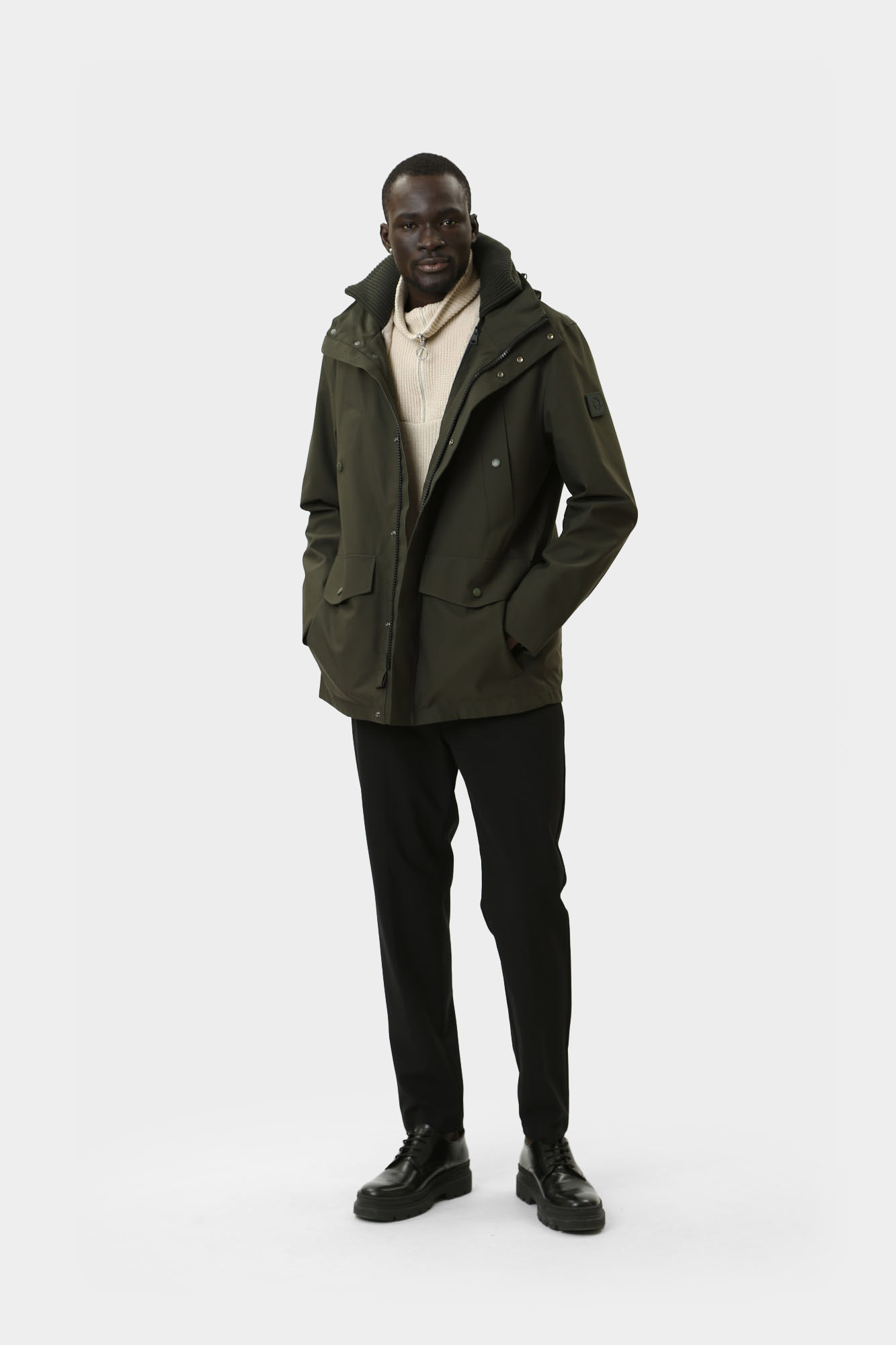 30045582_10016399 Куртка Strellson Зеленый