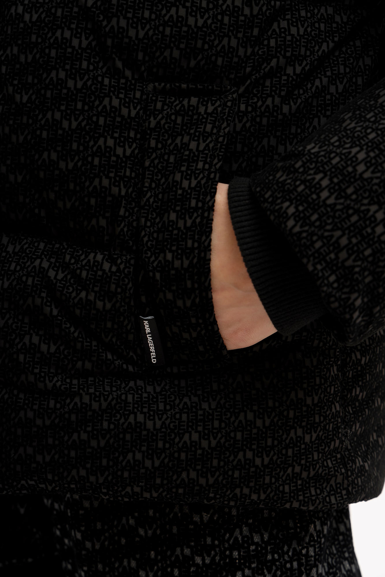 A4W15042 куртка karl lagerfeld 