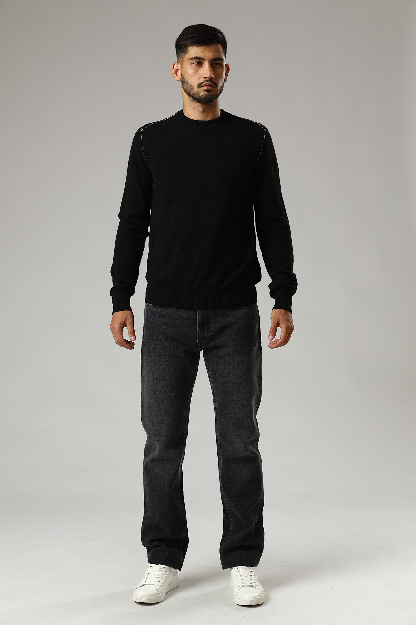 52J00001-1T006026 Джинсы 380 ICON Trussardi Серый