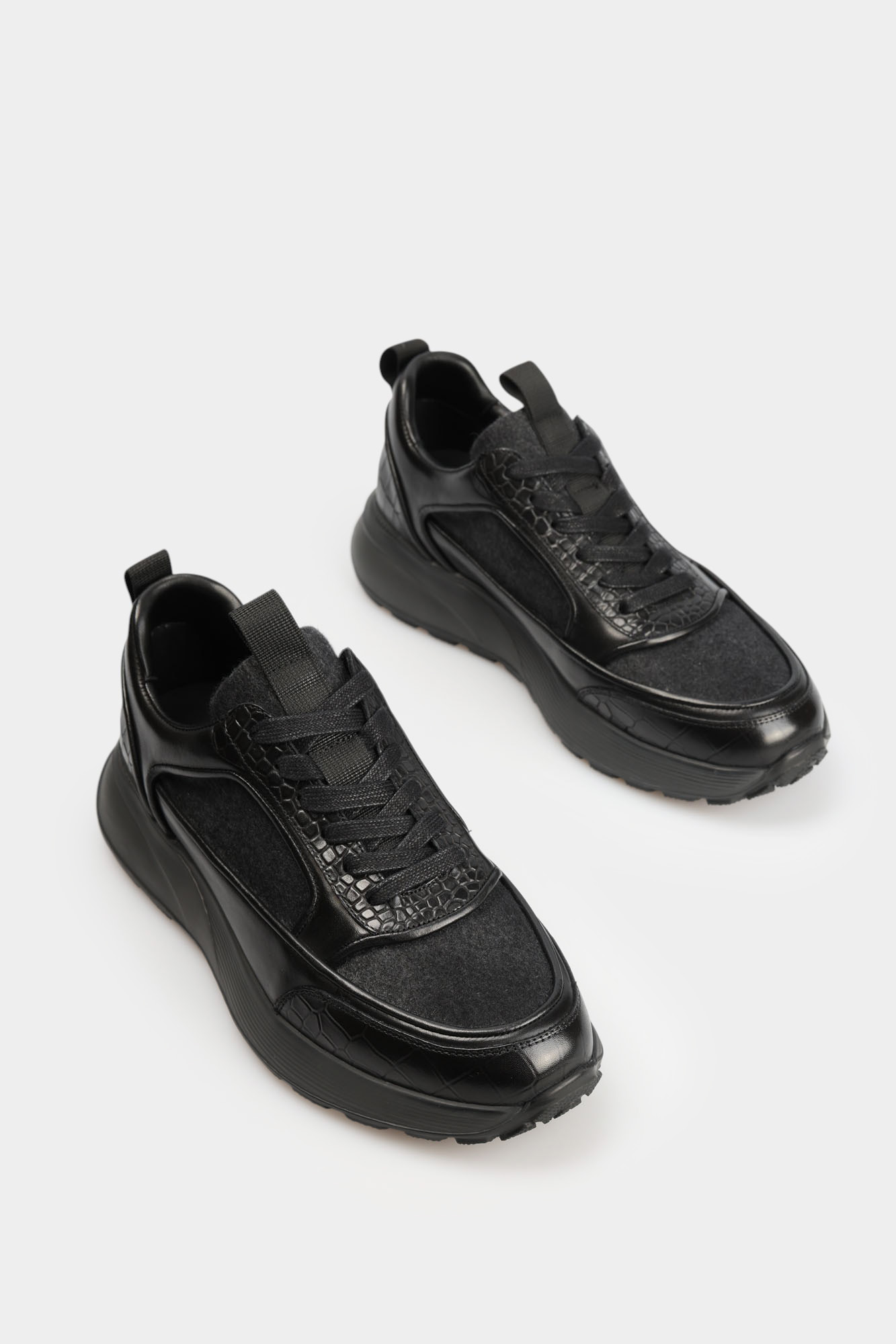 V761-7 Кроссовки Graciana Черный