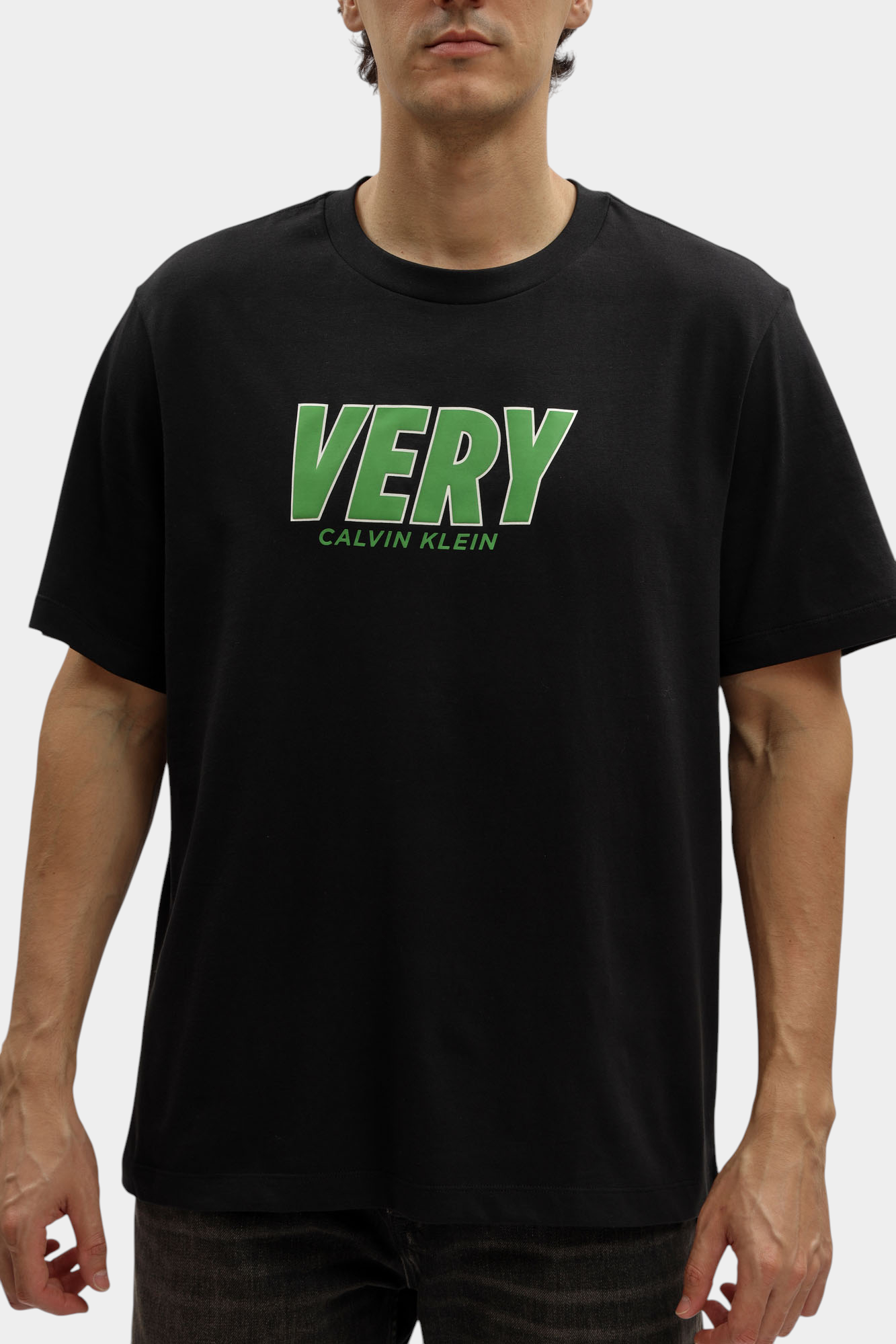 LV04RD800G Футболка Calvin Klein Jeans Черный