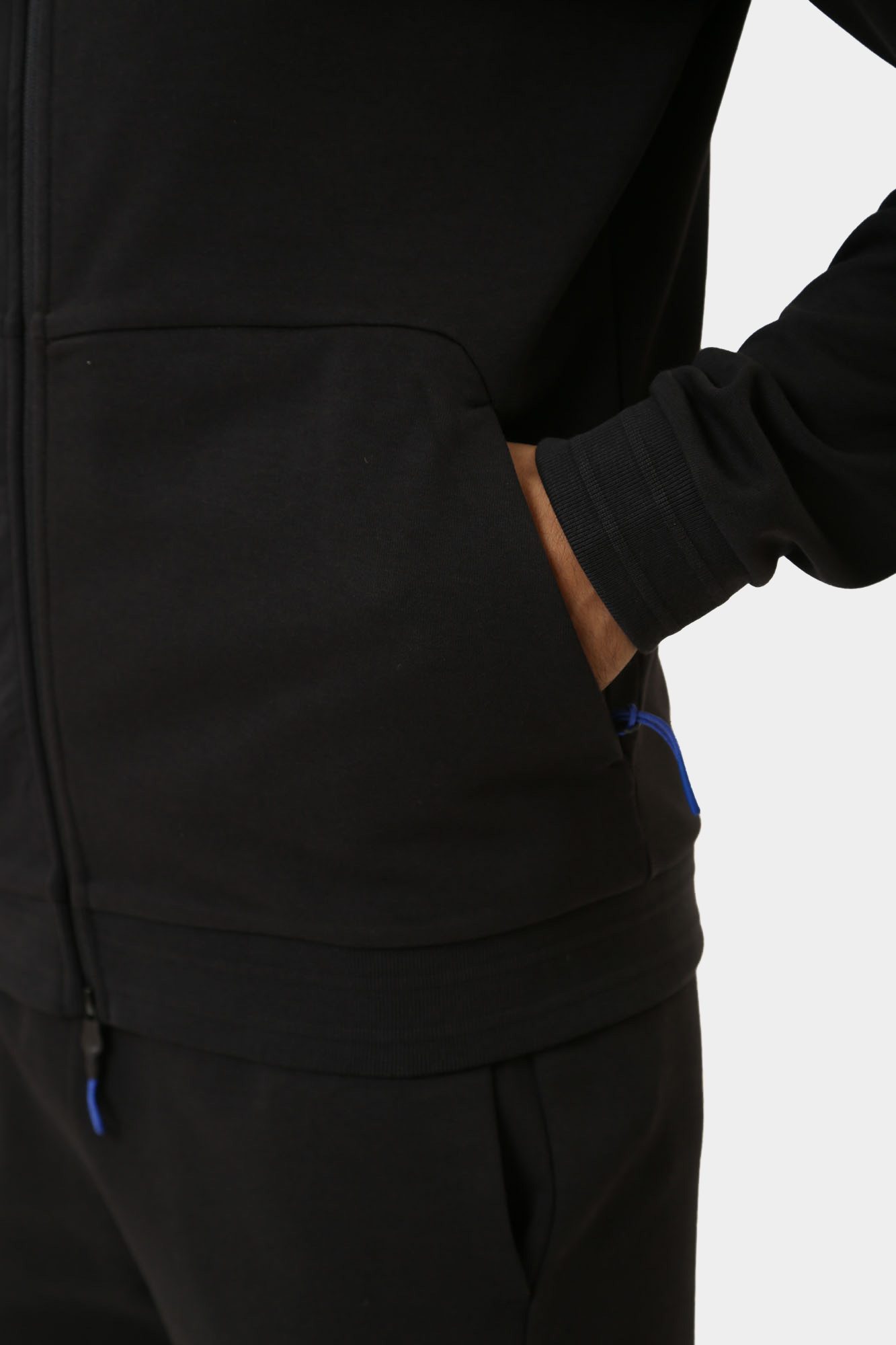 6DPV51_PJUWZ_1771 Комплект спортивный EA7 Черный