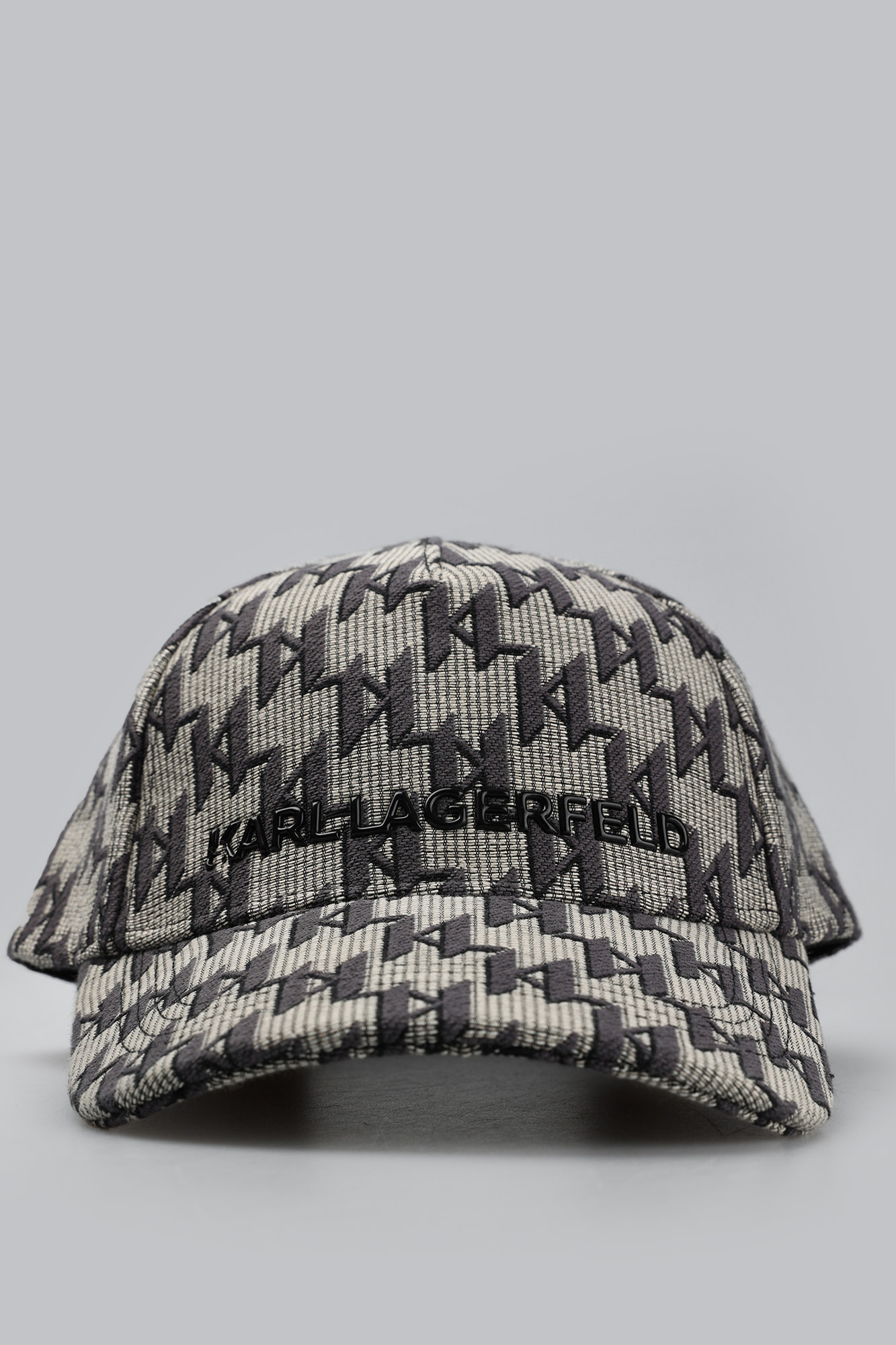 216W3414 Кепка Karl Lagerfeld Серый