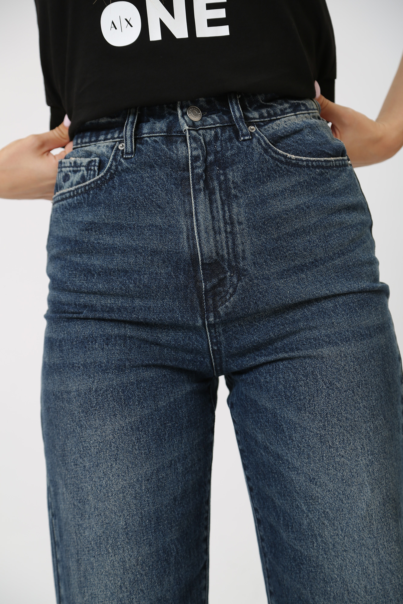 6RYJ83_Y11EZ брюки джинсовые armani exchange 