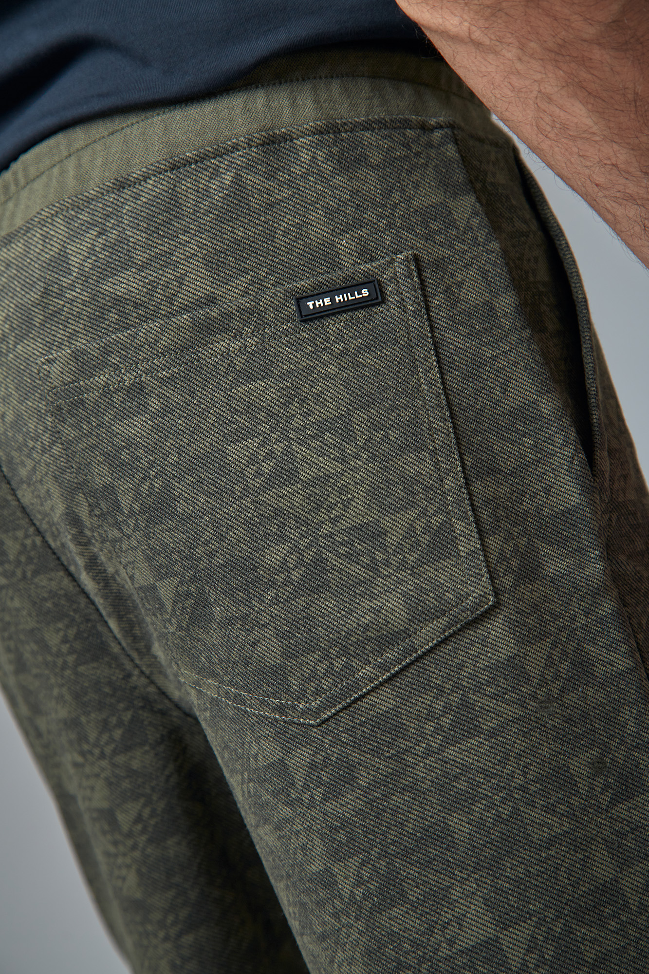 M-231-THT-20-0102 Шорты спортивные The Hills Хаки