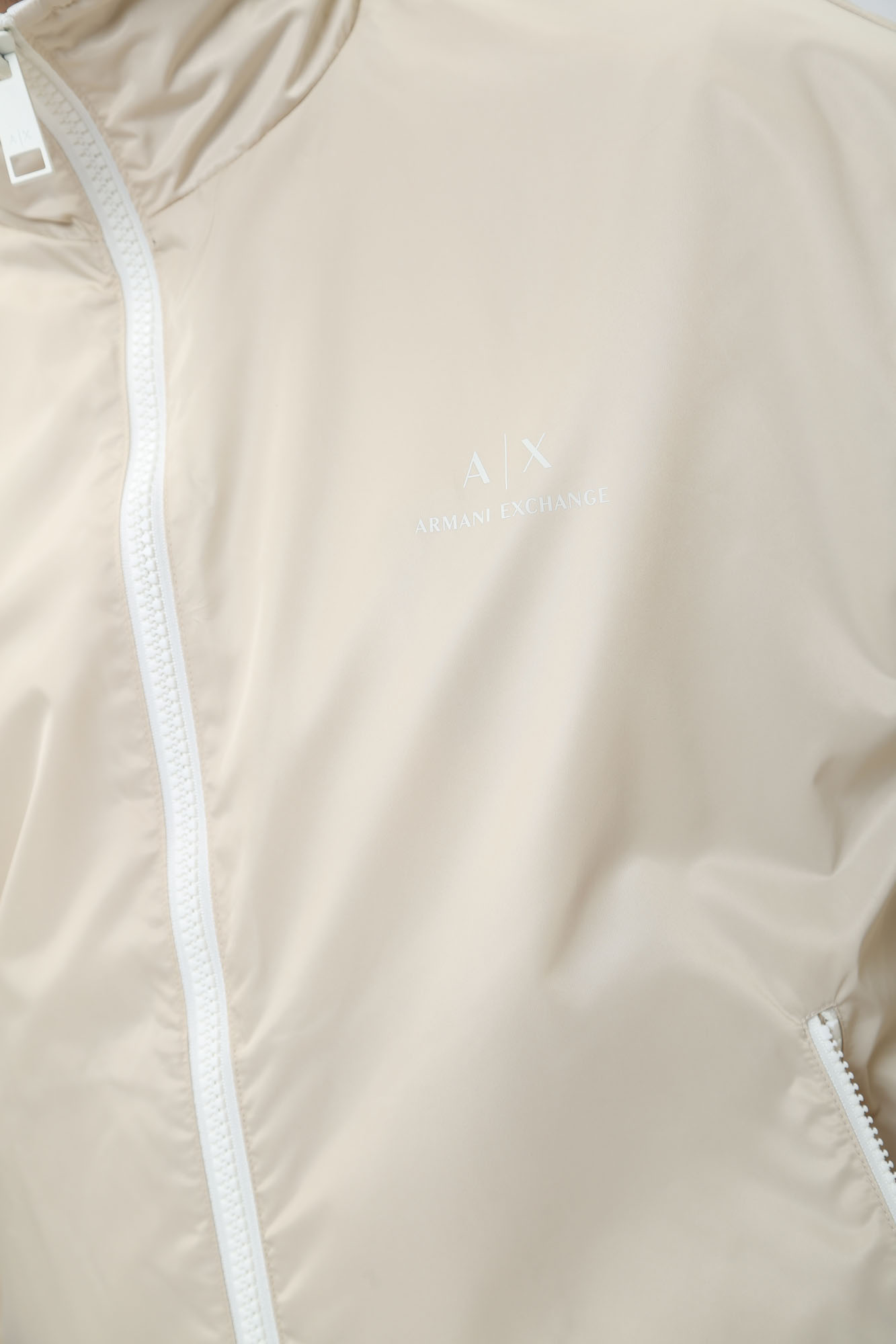 3DZB06_ZNB7Z Ветровка двусторонняя Armani Exchange Белый