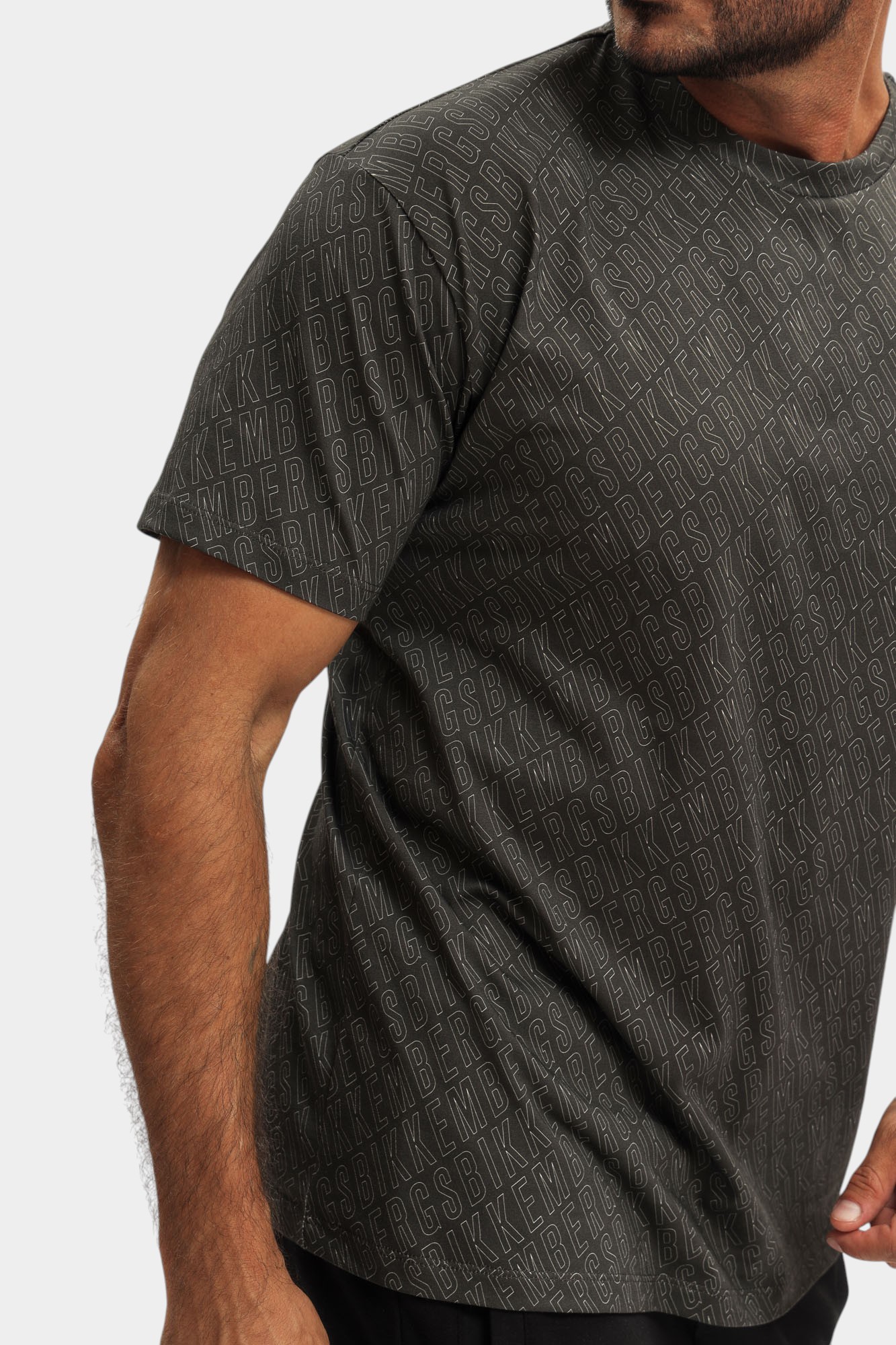 BMT0912 Футболка Bikkembergs Черный