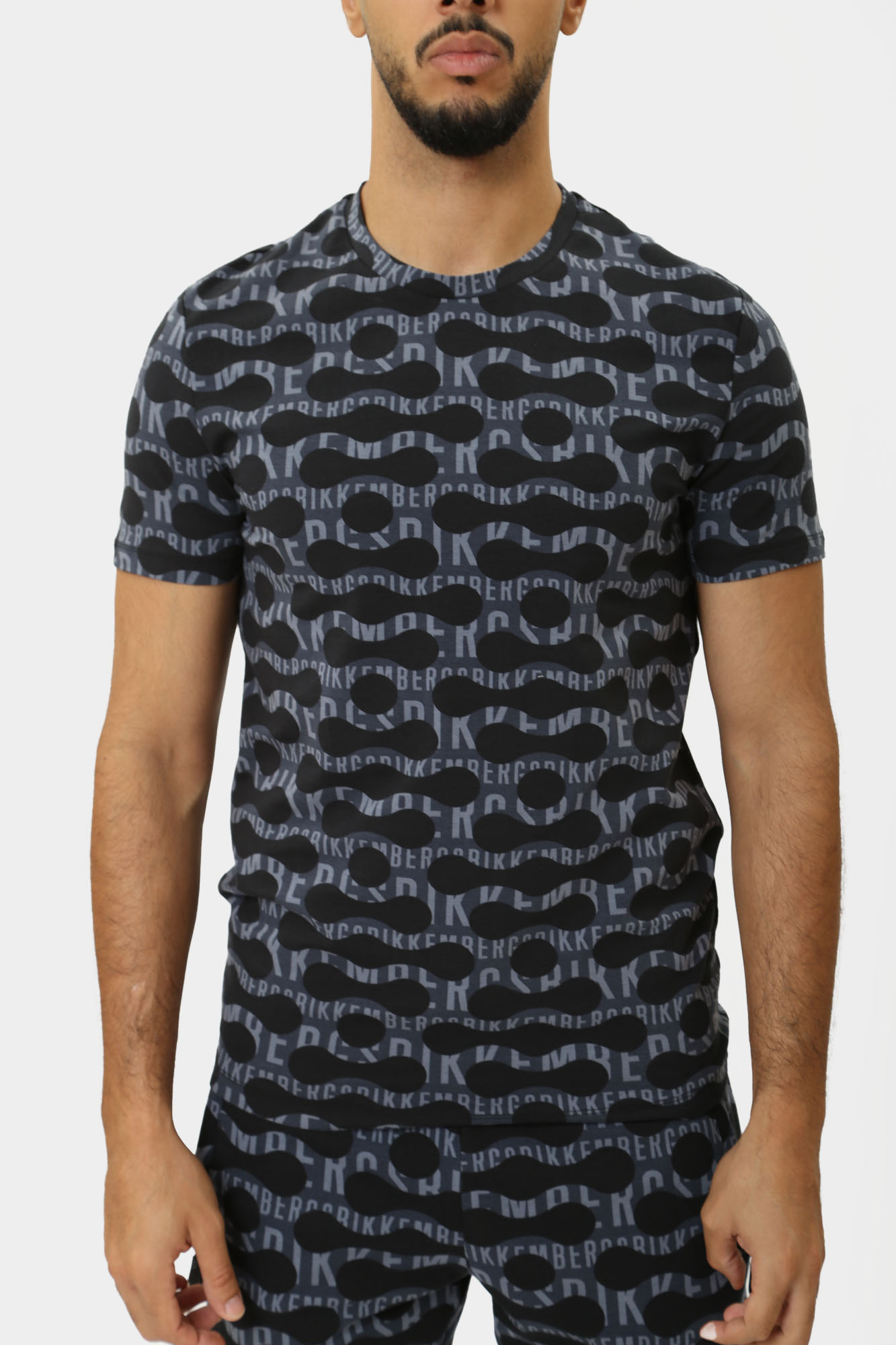 PBMT0256 Футболка Bikkembergs Черный